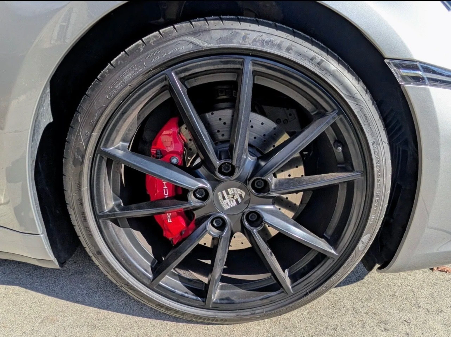 mph017_1635985198_Used_2020_Porsche_911_Carrera_S_1764109703_b4f1b5b397