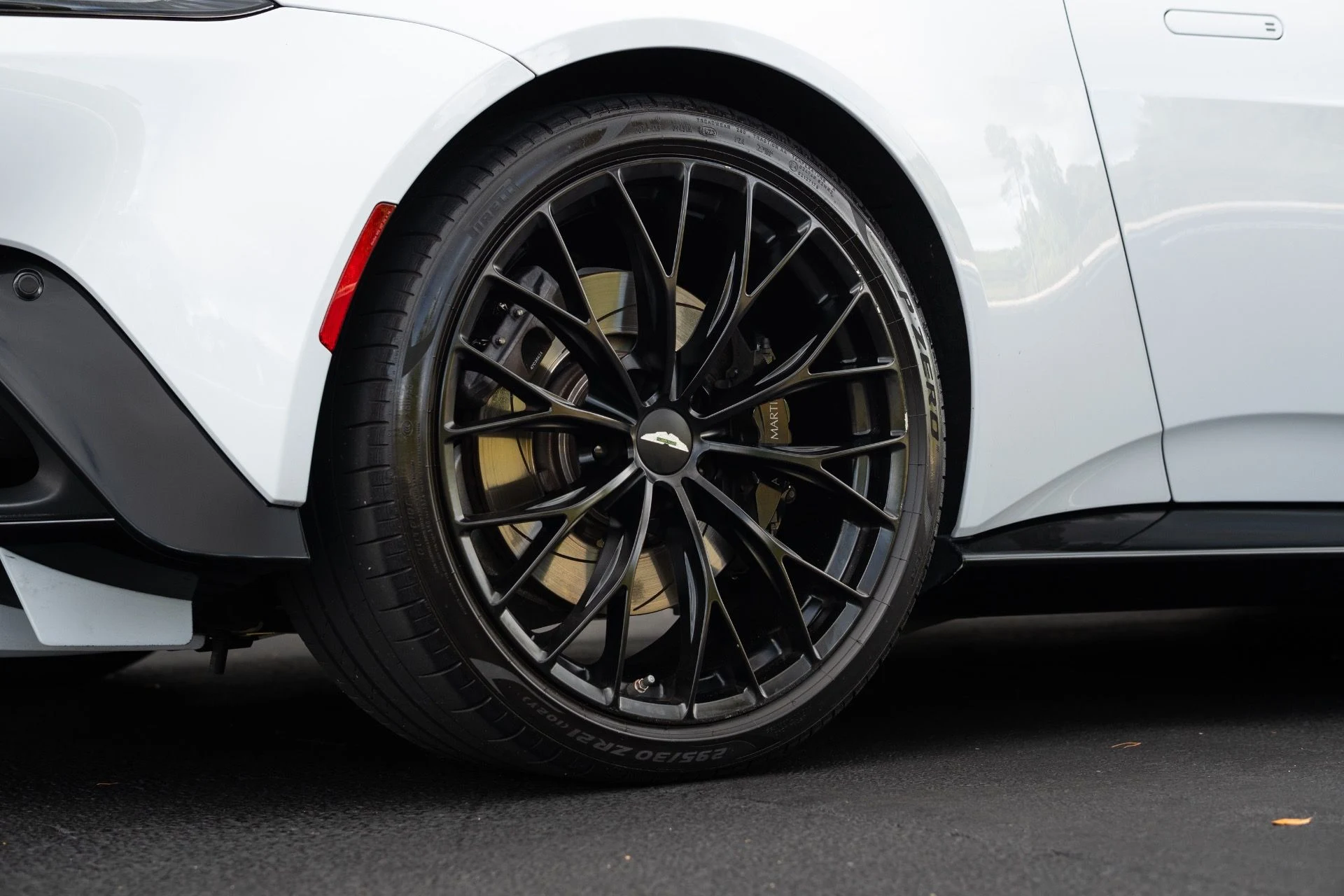 mph017_1643643915_Used_2023_Aston_Martin_Vantage_V8_1773336980_8e2ed3cf59