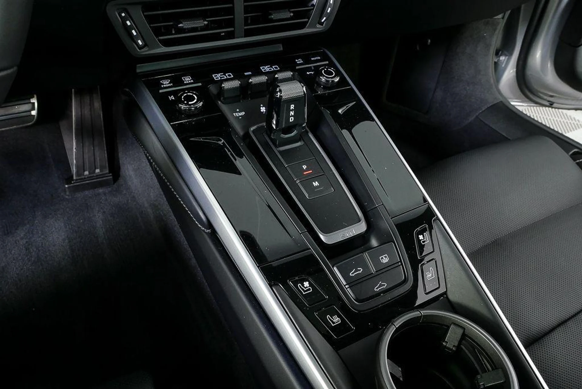 mph017_1646325162_IOB_Iz_Hlm_L_v_JM_Uk_I_Ek_Yq_Cbn_SEA_1e284595eb