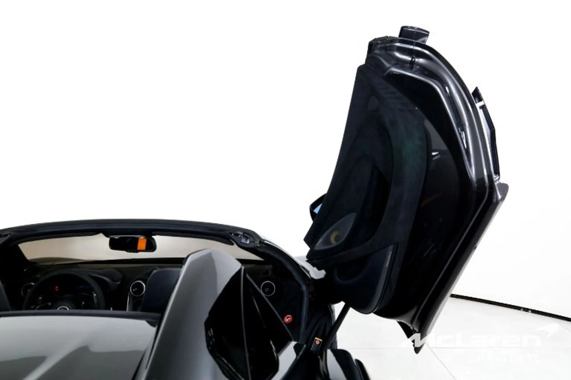 mph017_1647844678_Used_2020_Mc_Laren_600_LT_Spider_7de489350d