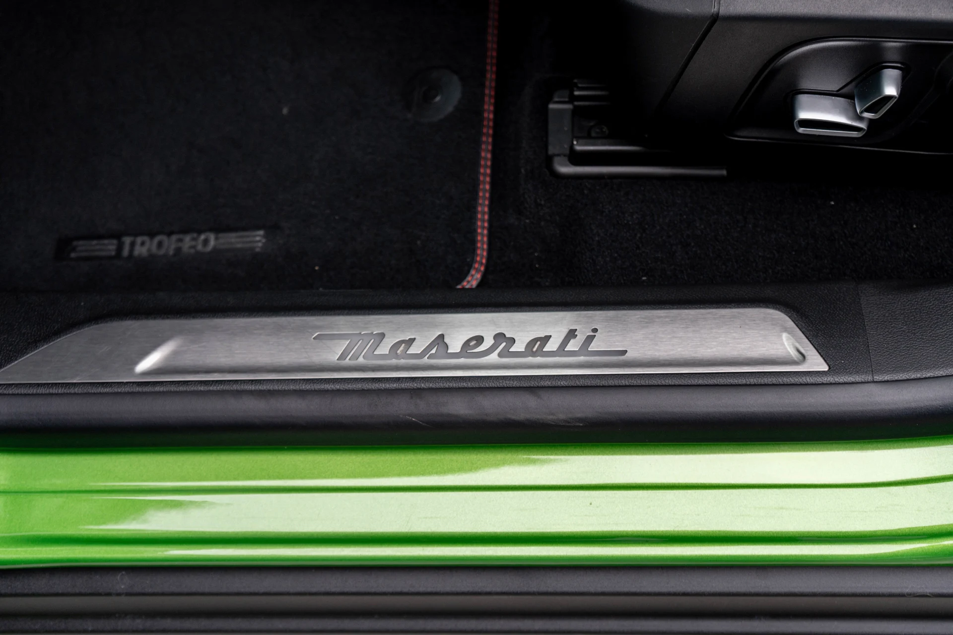 mph017_165034704_18_7a57aad019