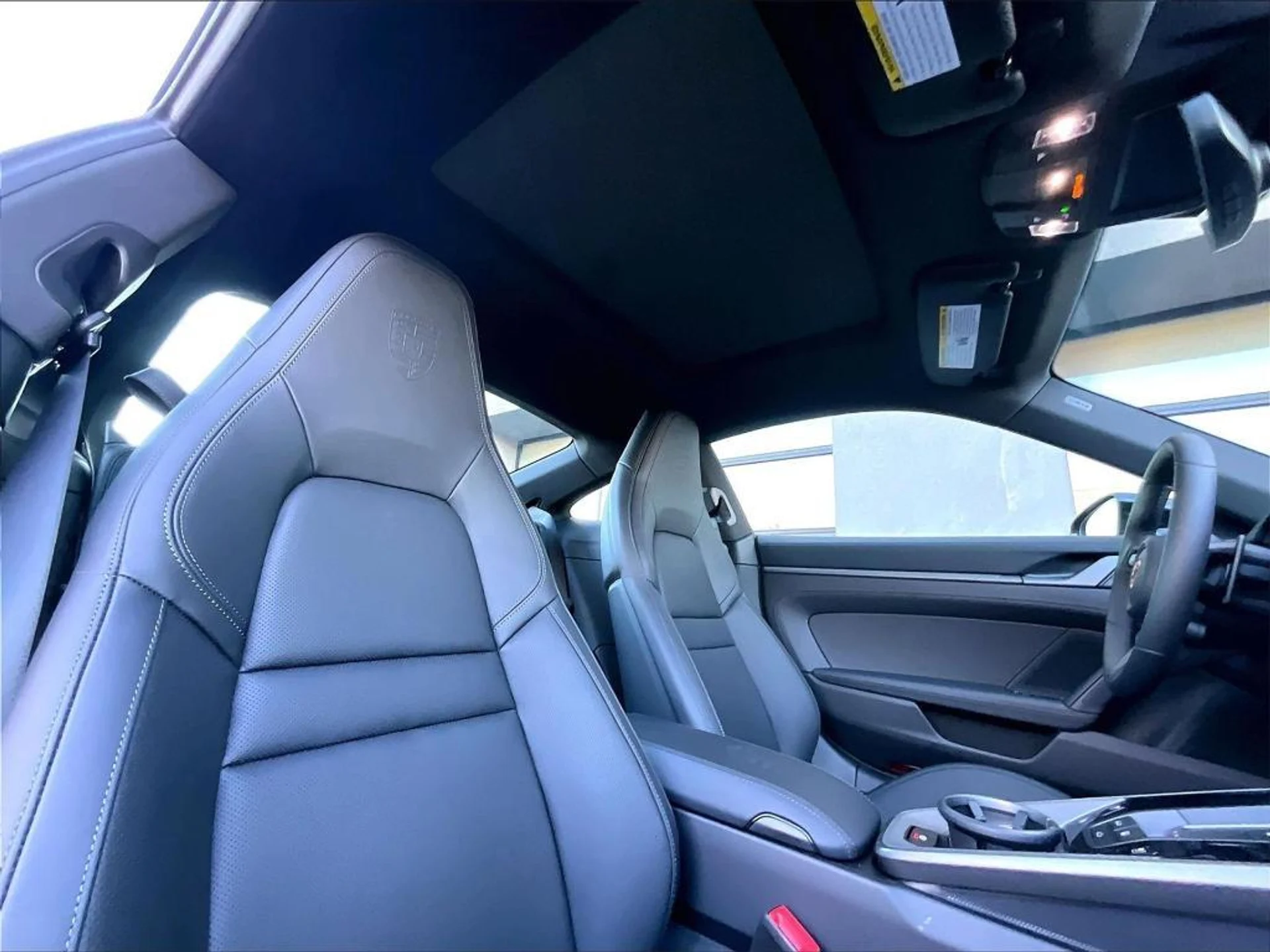 mph017_1652471040_79_RG_9bwvut_P_fm_Oze5z8_P_irys_ab16282001