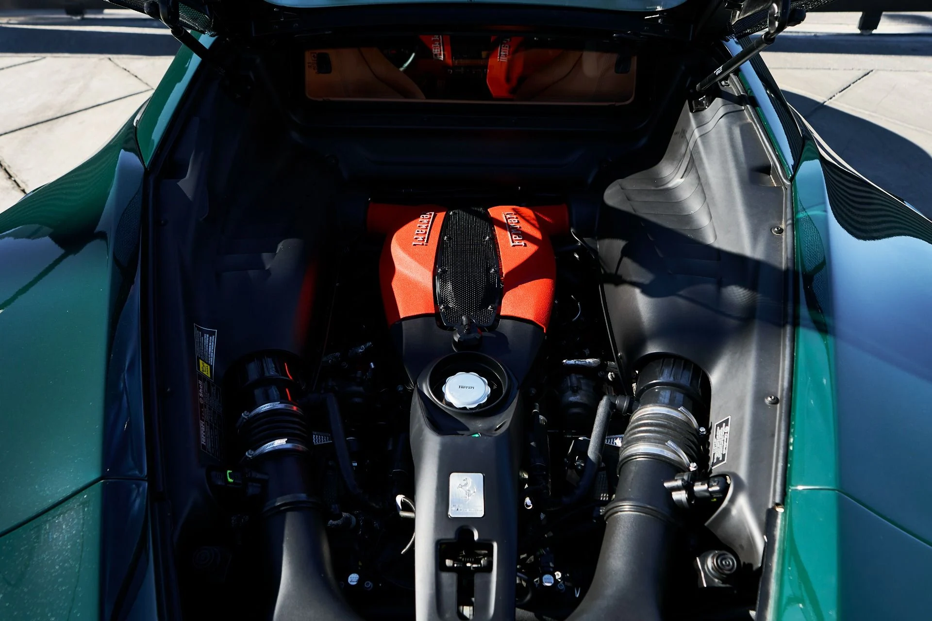 mph017_16570262_Used_2022_Ferrari_F8_Tributo_Base_1765662019_14ad9d15be