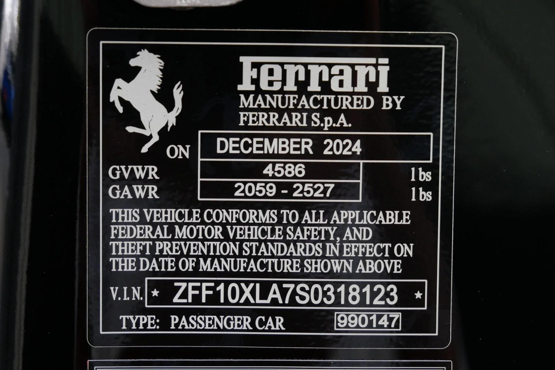 mph017_166096408_Used_2025_Ferrari_12_Cilindri_1760028032_a391d76407