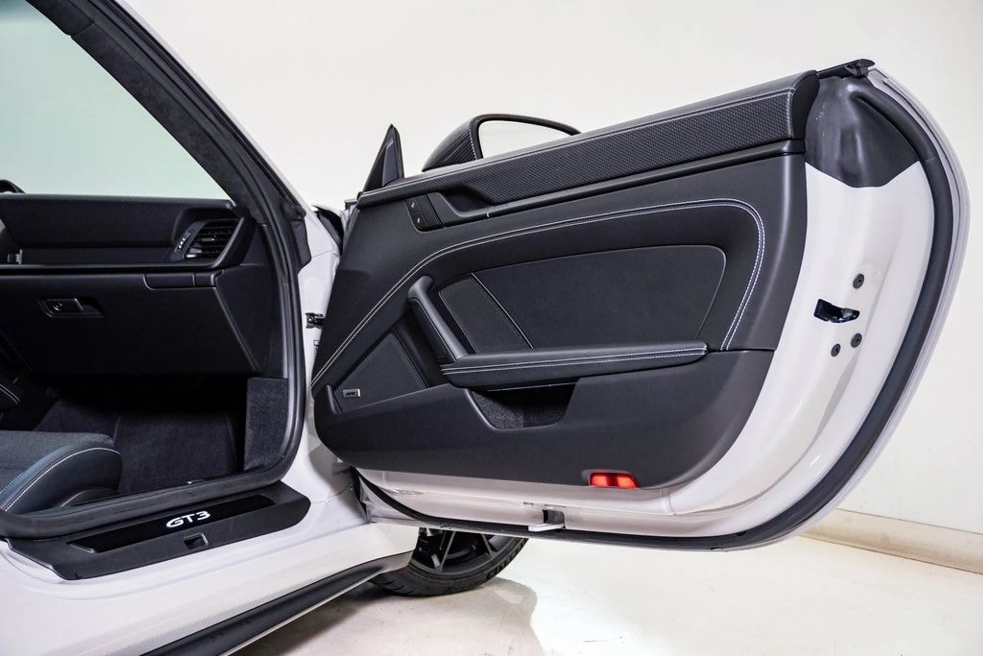 mph017_1666904567_dd08486c4f82703465d3d3984d2e6816x_27fe8949f5