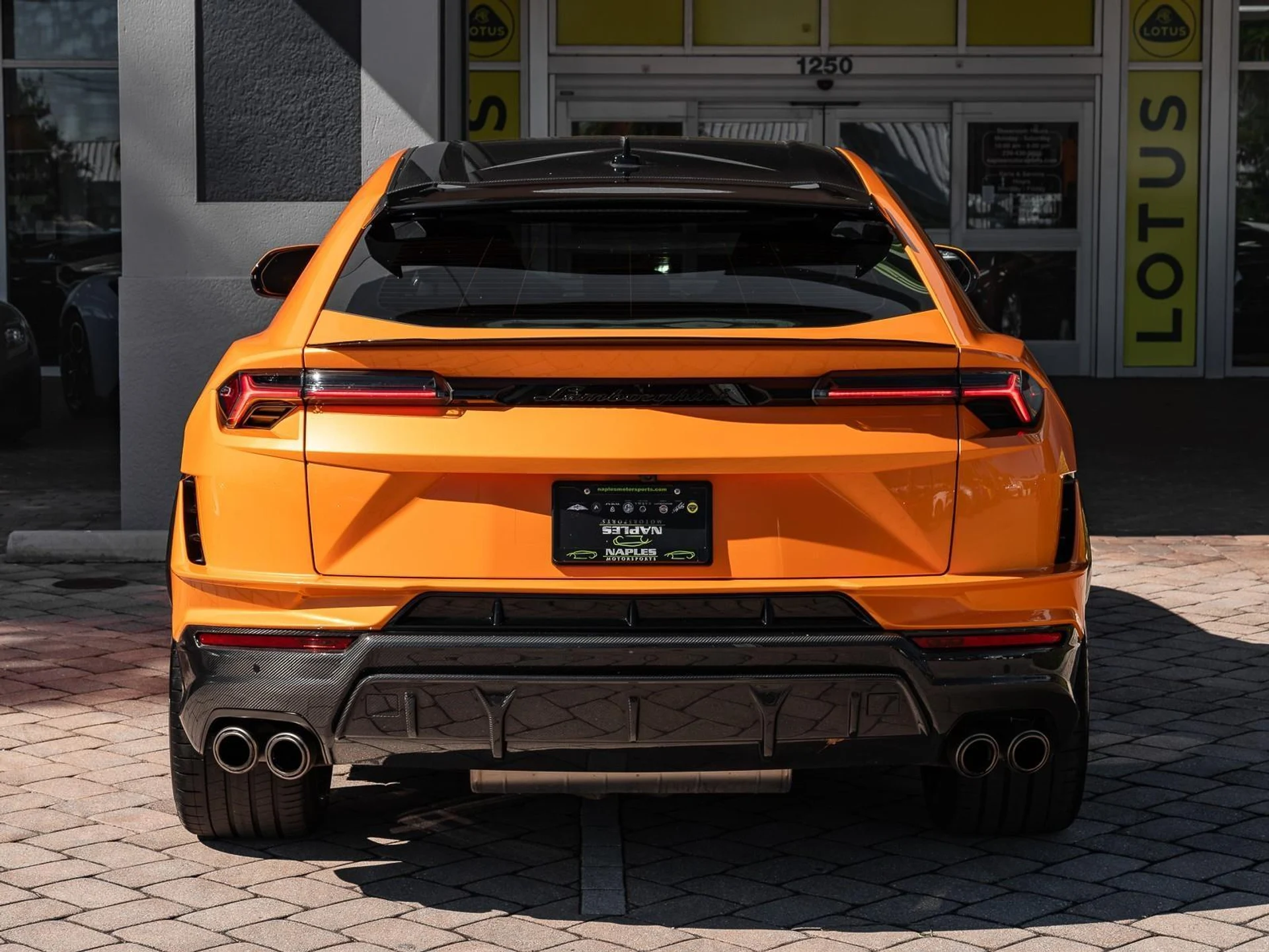 mph017_1672602764_Used_2023_Lamborghini_Urus_Performante_1769095132_a6ffb3da47