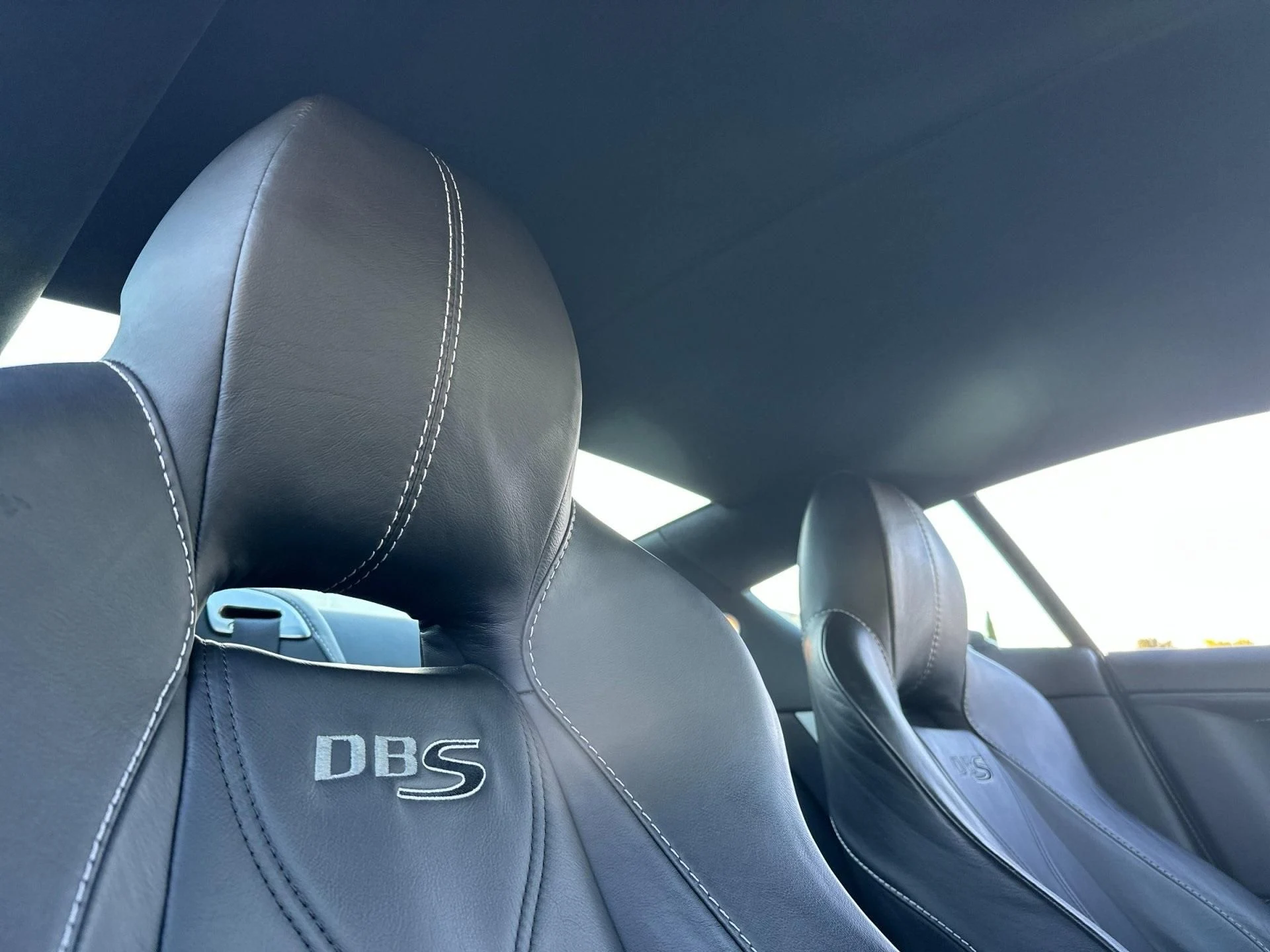 mph017_1678897399_Used_2011_Aston_Martin_DBS_Carbon_Black_1766224125_95d5ba1583