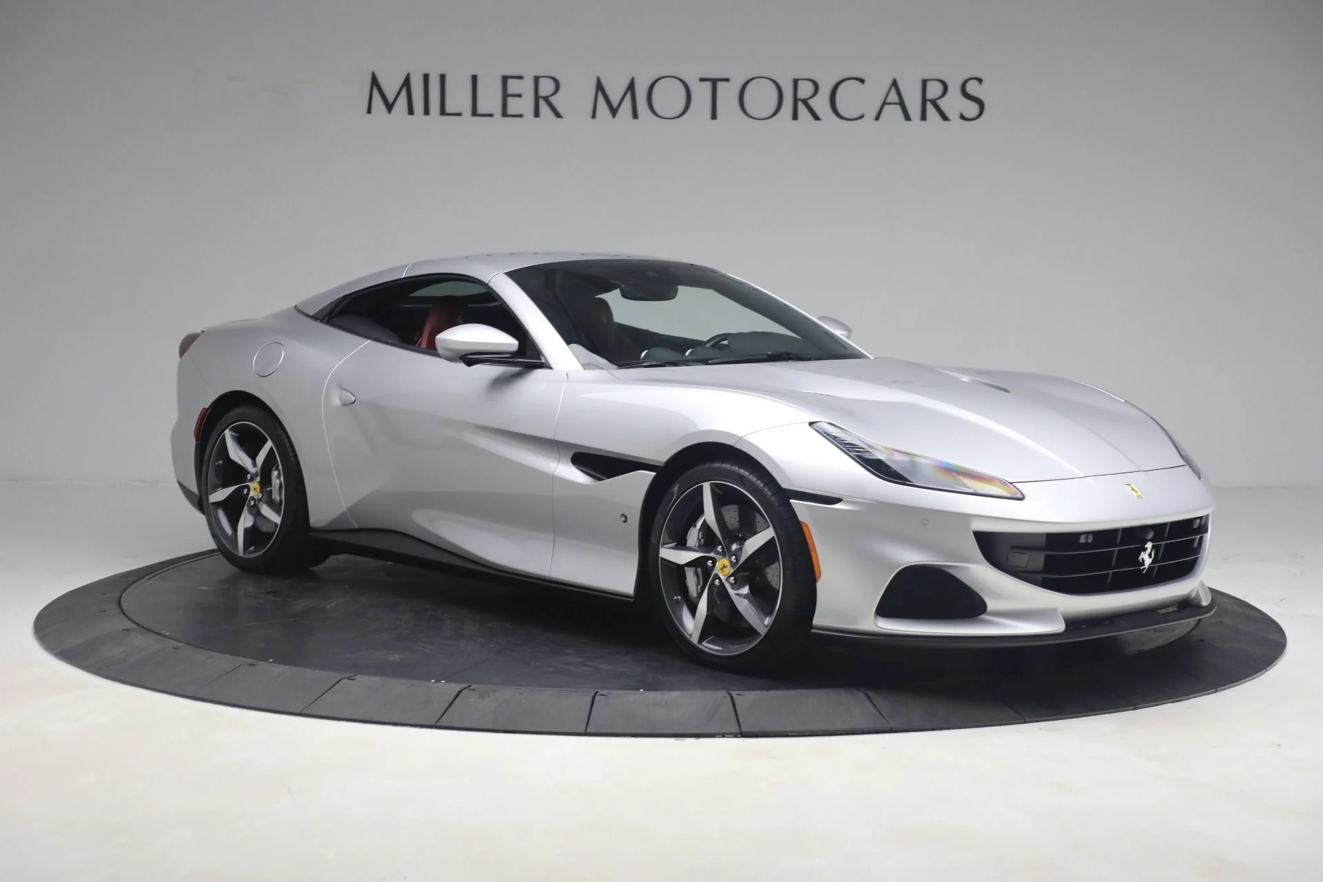 mph017_1682981548_Used_2022_Ferrari_Portofino_M_1761750007_8d1d2b68c8