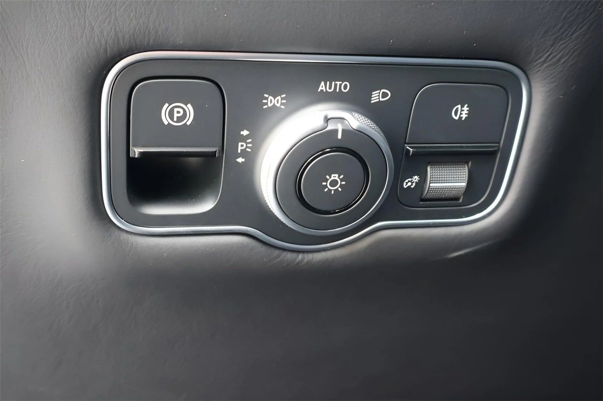 mph017_168748402_18_663ee3b3c3