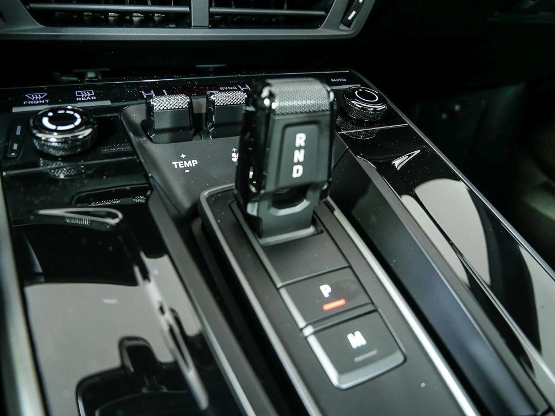 mph017_1695589407_164ax_Cwt28_n_z_G6703a_ZQ_3e3_Y0_1a3f43127f