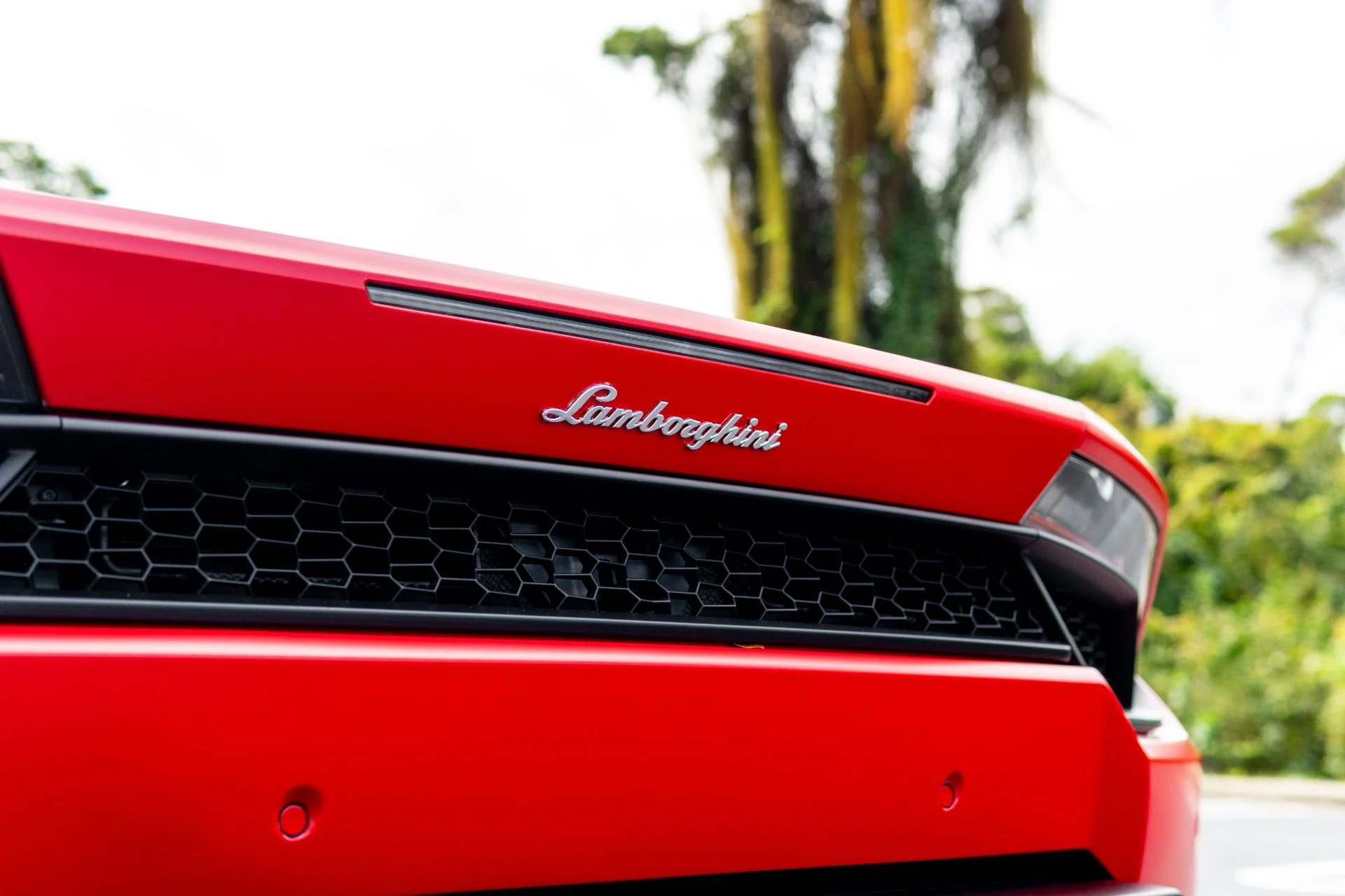 mph017_1709976475_Used_2018_Lamborghini_Huracan_LP_580_2_Spyder_1766443768_e7e568e1cd