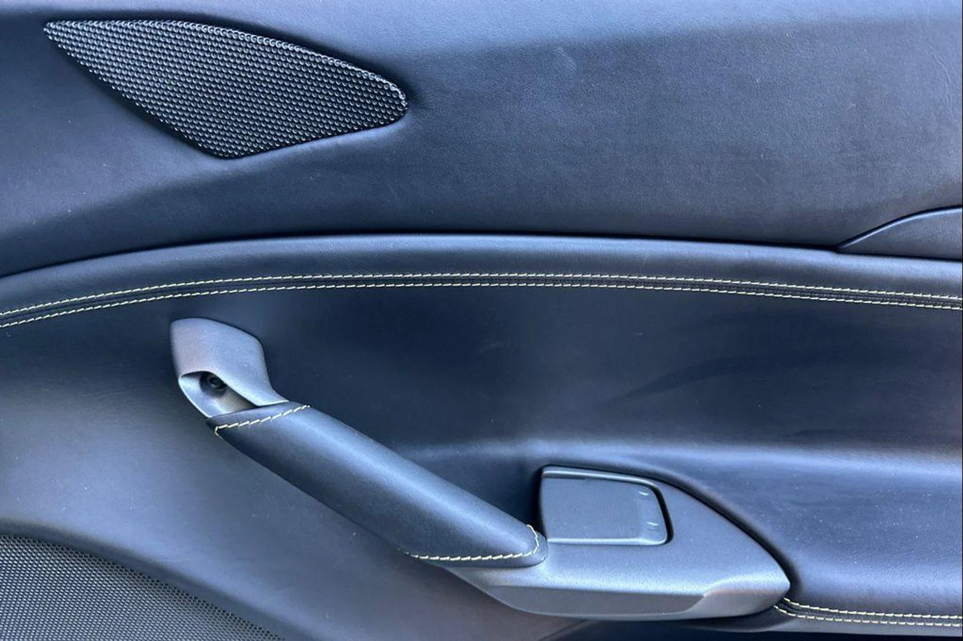 mph017_1710061251_M388_Da_HJZAPA_Gd_Mbc_Hwv_T5_D_By_A_71c75871f4