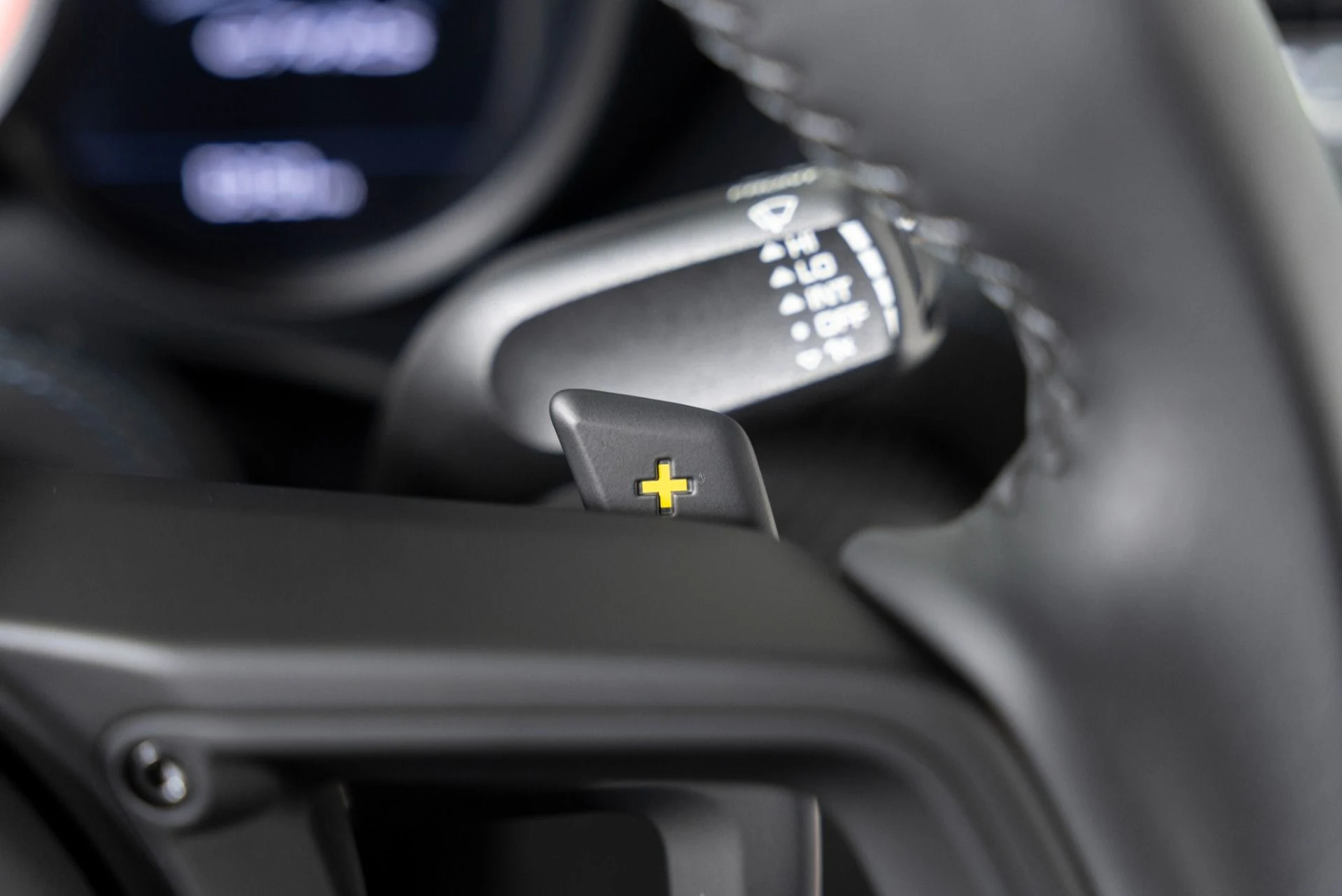 mph017_1712888646_Used_2024_Porsche_718_Cayman_GT_4_RS_1756417609_c5d93b485c
