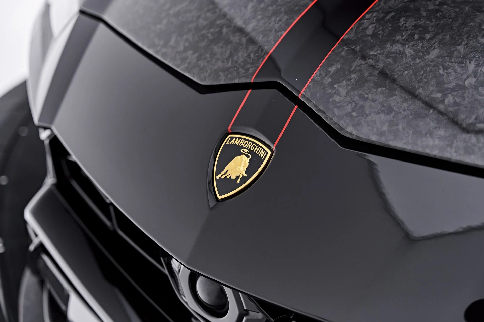 mph017_1716122904_Used_2022_Lamborghini_Urus_1788219535_4a74b9413d