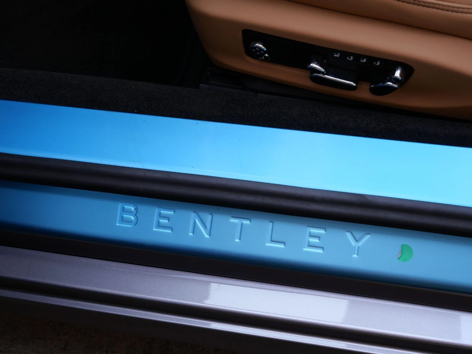 mph017_1720599676_592551815a7c69fec698df9b331290e6x_4ae9df064f