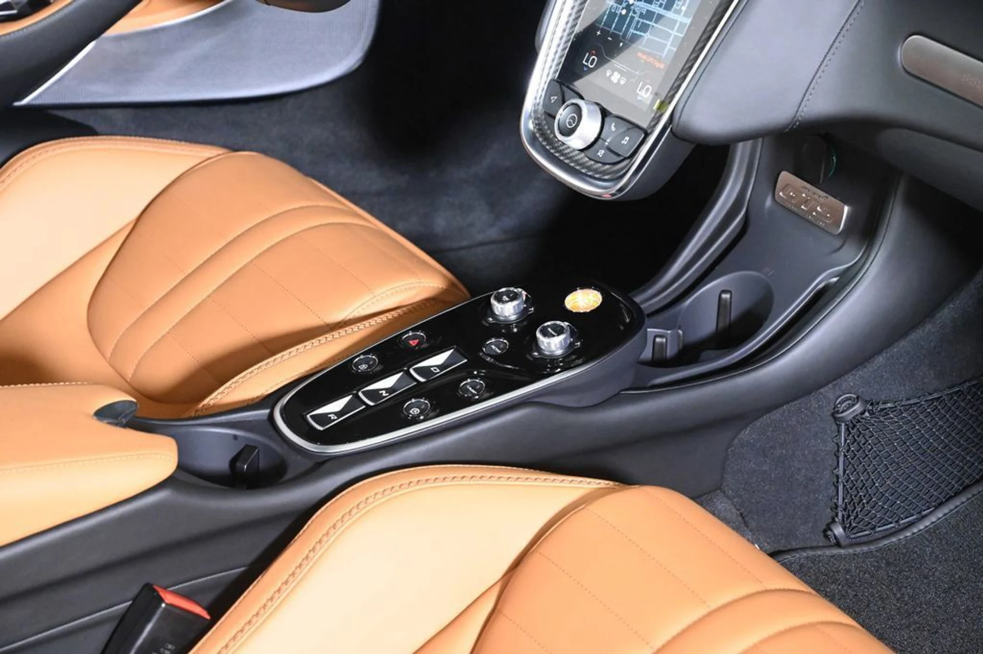 mph017_1723184323_new_2026_mclaren_gts_techluxcoupe_11350_23016374_18_1024_053f758e5c
