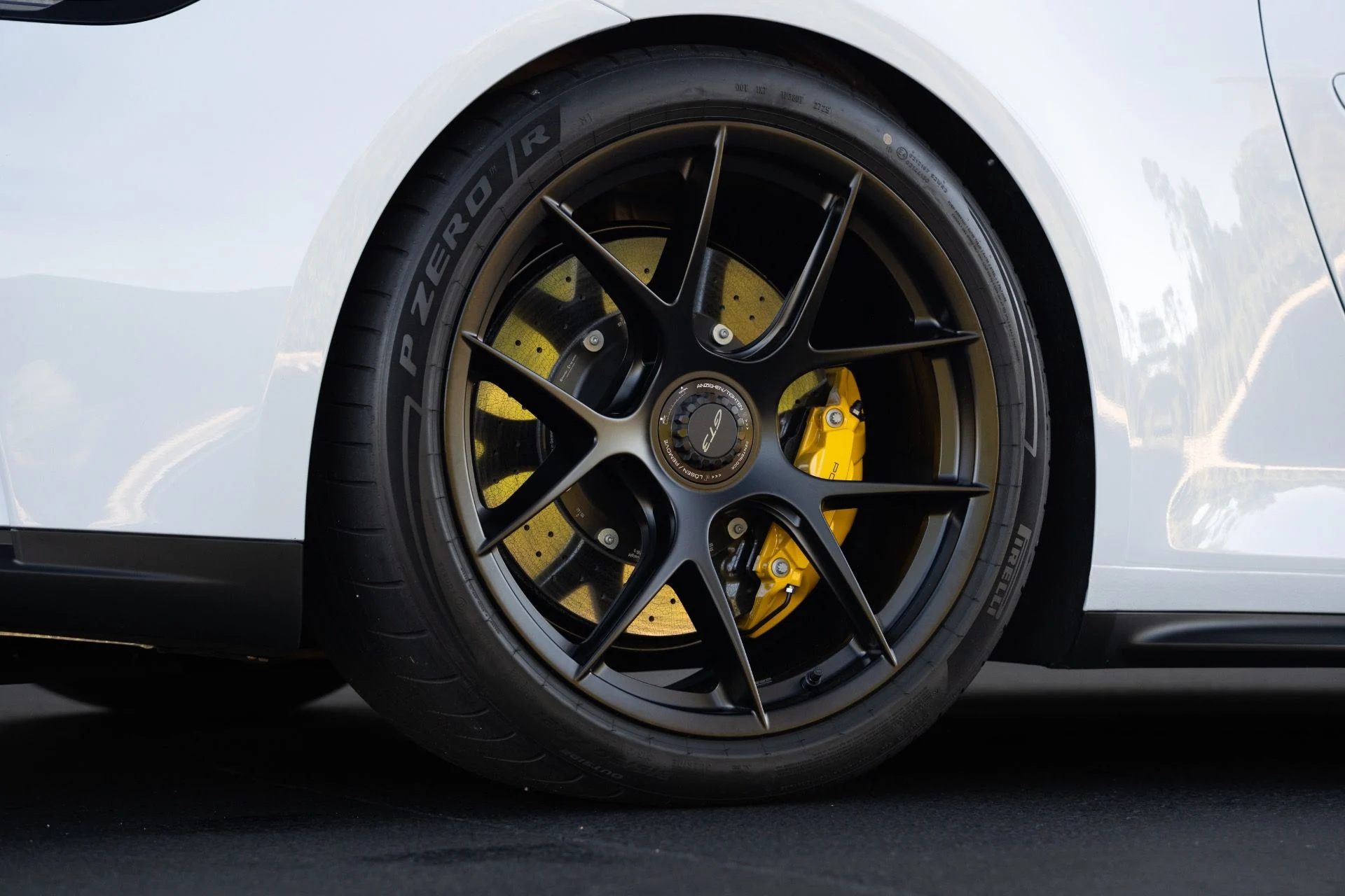 mph017_1727842220_Used_2026_Porsche_911_GT_3_1767740185_ff13b641f8