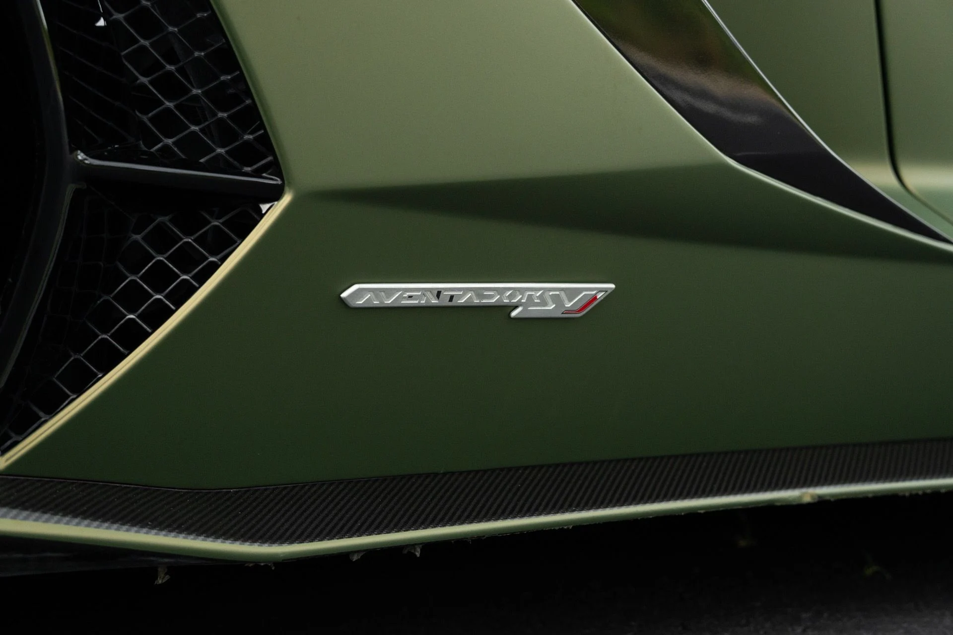 mph017_1734099384_Used_2021_Lamborghini_Aventador_LP_770_4_SVJ_Roadster_1773716701_5af5106e83