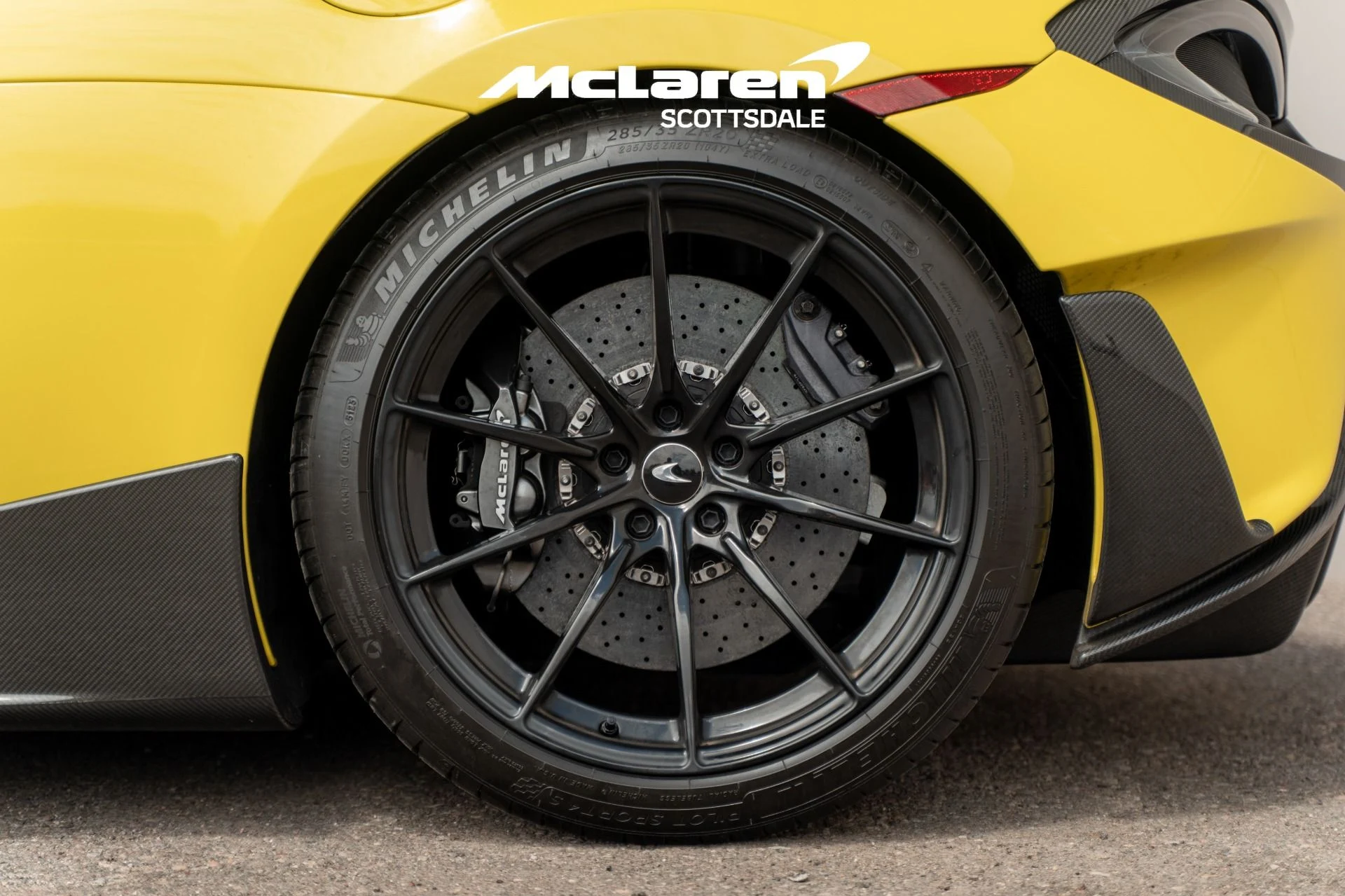 mph017_17376275_Used_2019_MCLAREN_600_LT_1757087593_1266616f0a