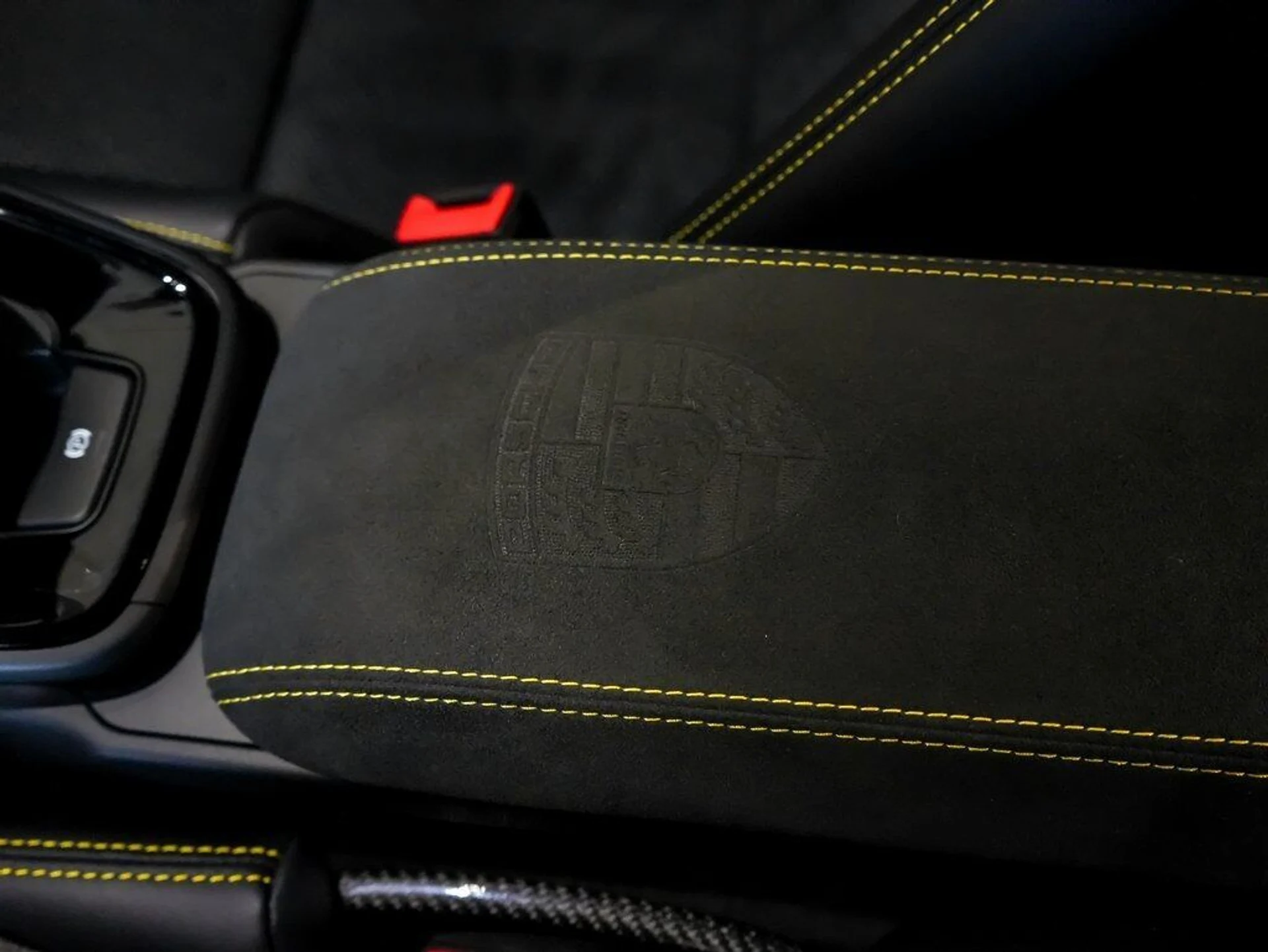 mph017_174168923_1e5807e14e727a4360206268de904756_6c46b86669