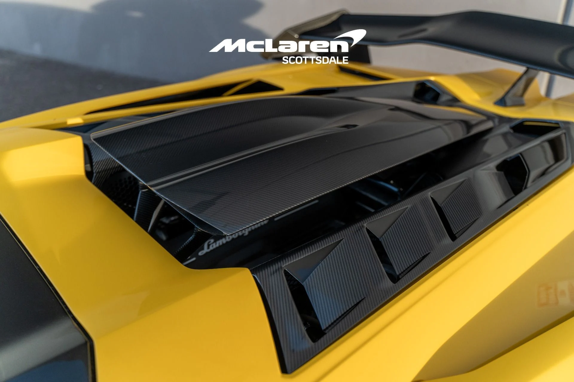 mph017_17436340_Used_2024_LAMBORGHINI_REVUELTO_1769478324_b07b8daa0f