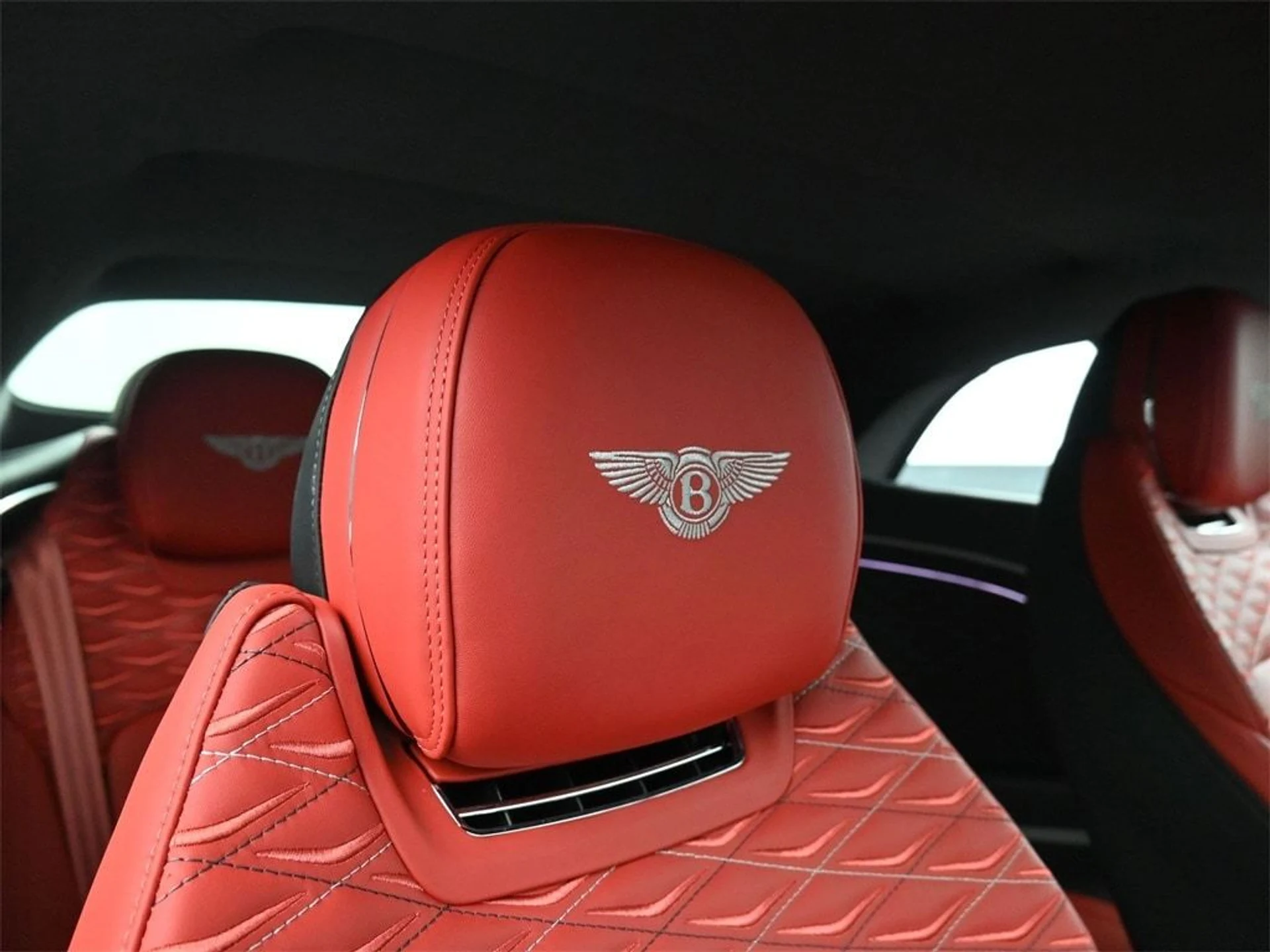 mph017_1746245471_e0366ba4d25310861dc36a921354c256x_b172d059df