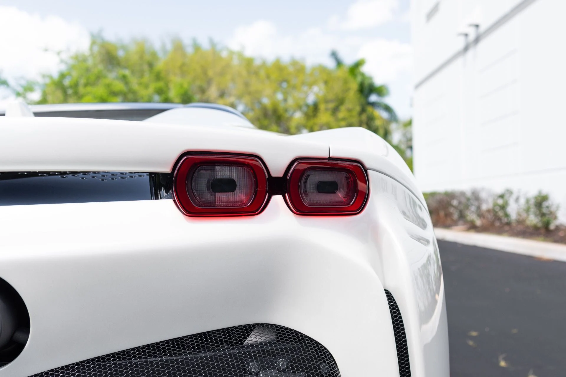 mph017_1748833254_Used_2024_Ferrari_SF_90_Spider_1774069199_55b811b977