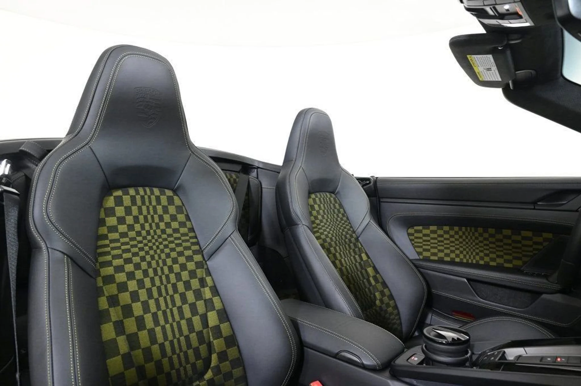 mph017_1754245013_7c5ddf830f604313a452561fd35f0d12_ab14cdde38