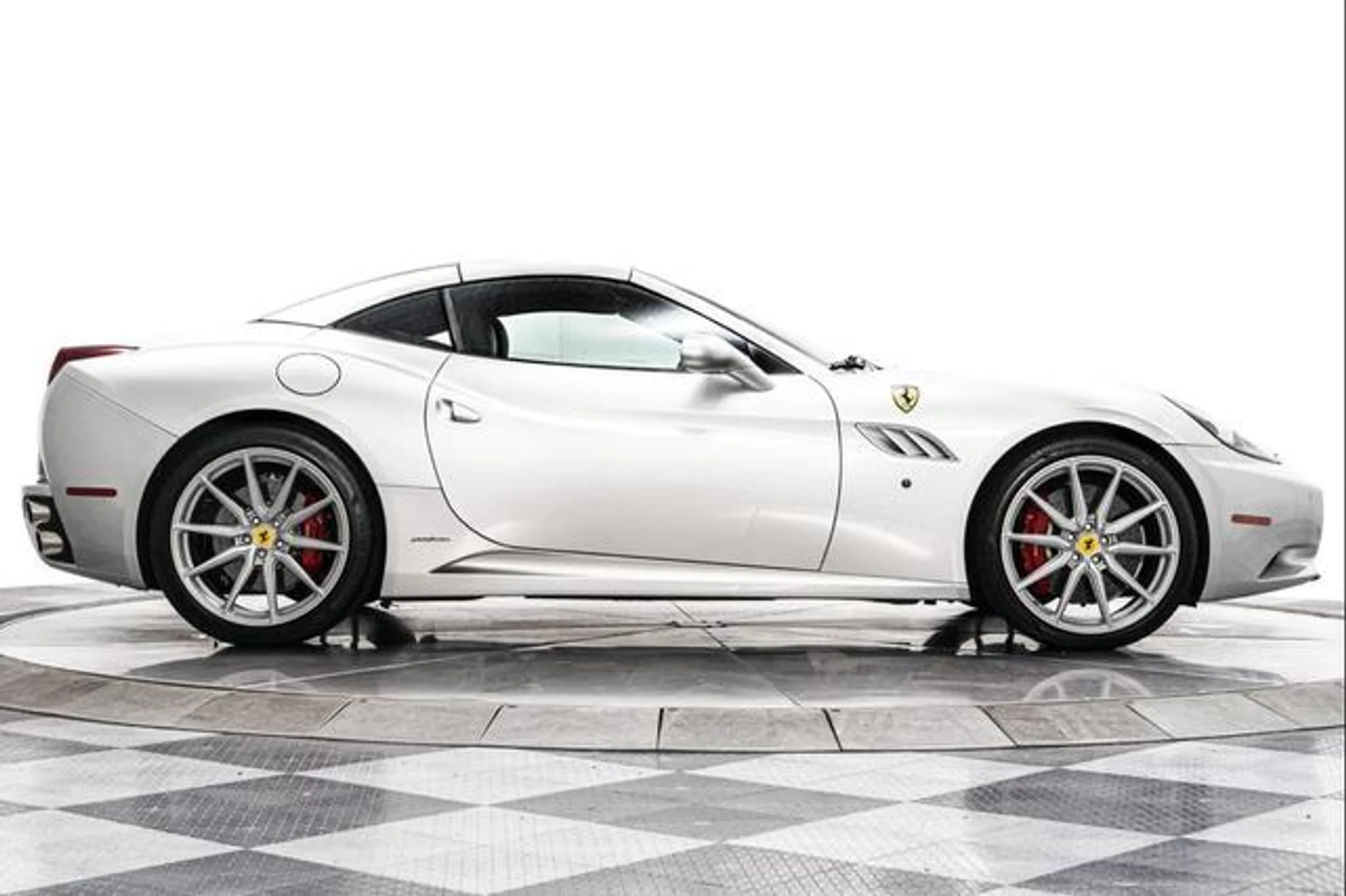 mph017_1762176975_L_Btf9qwoe_1_X_Ssz_Ofm7emr_M_1s_cced3e71ba