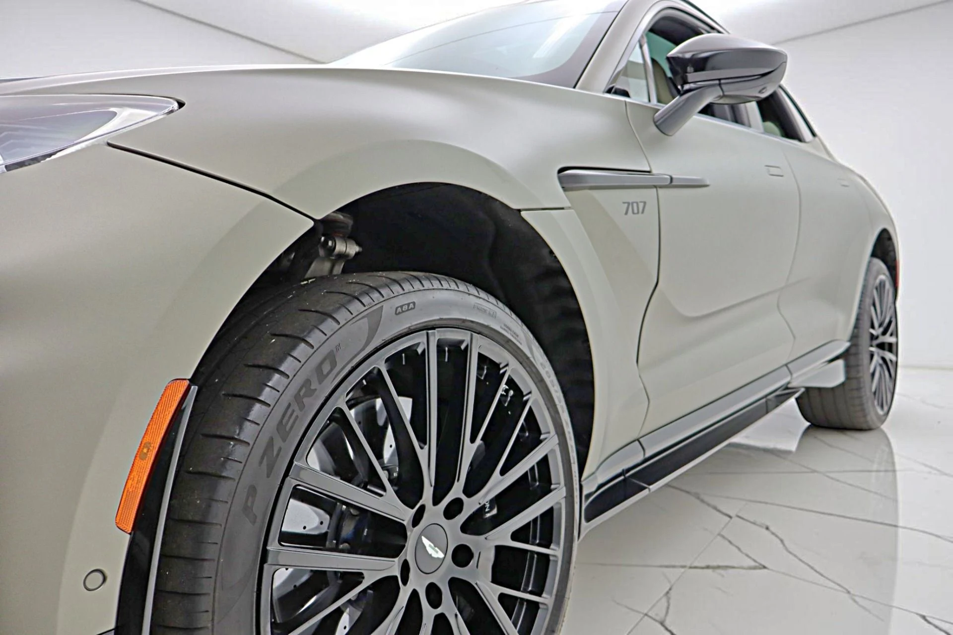 mph017_1766126745_Used_2023_Aston_Martin_DBX_707_24bb24e3d1