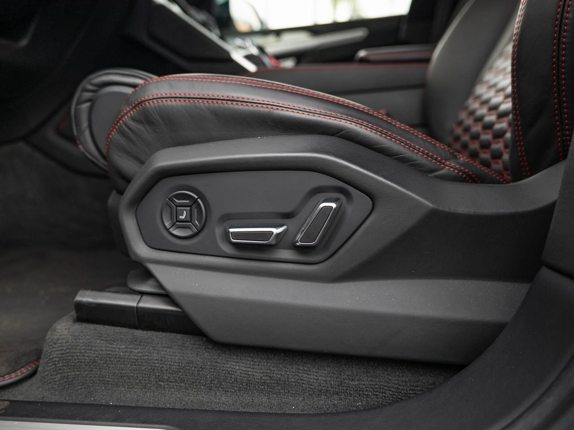 mph017_176880468_7ce93878d554701ef3d232346be707b8x_3cc2f84007