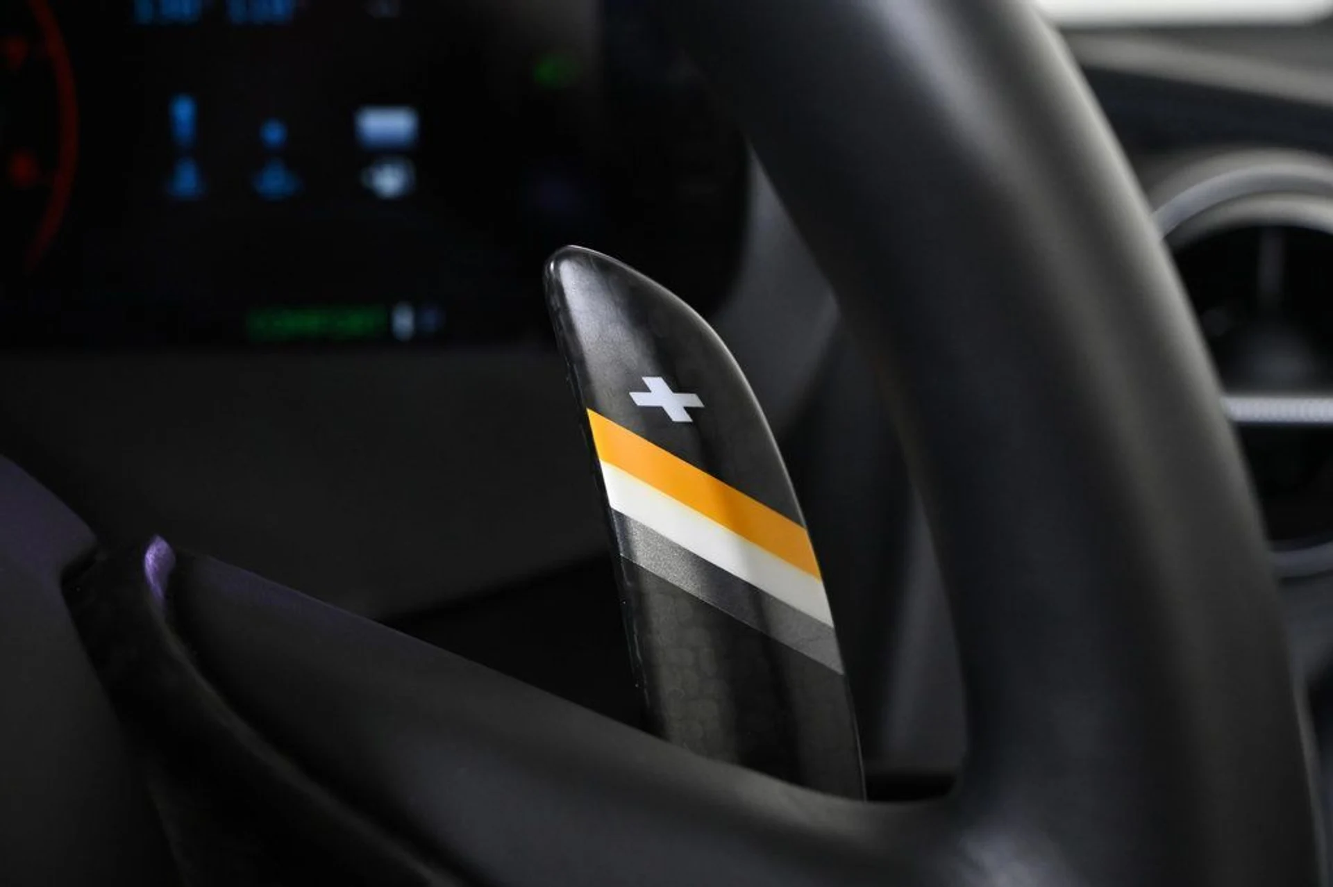 mph017_1772596643_used_2025_mclaren_750s_spider_11350_22950983_17_1024_9e54a609bc