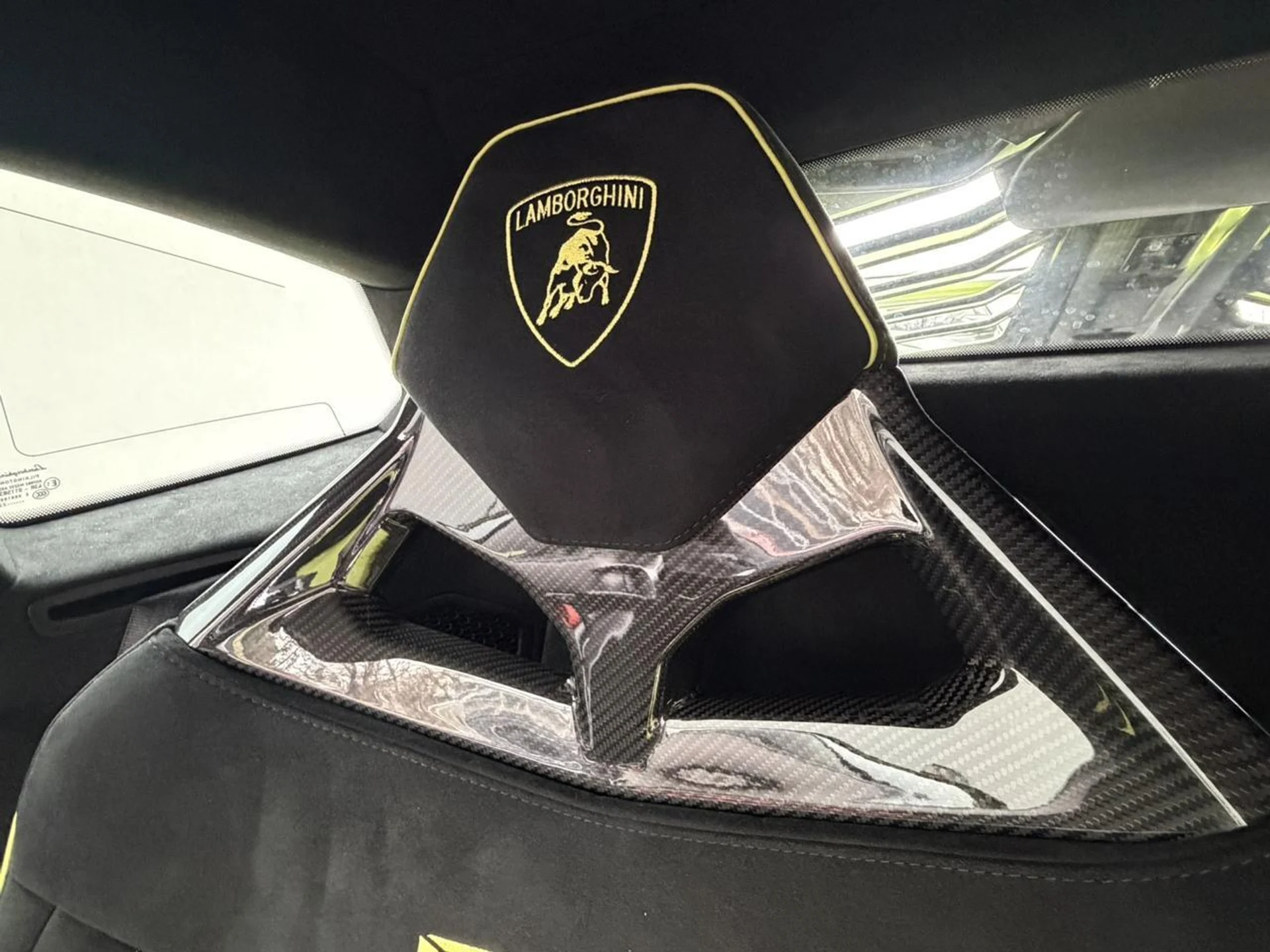 mph017_177758501_dbbae6ca118367457b786a988fcd0736_180297c619