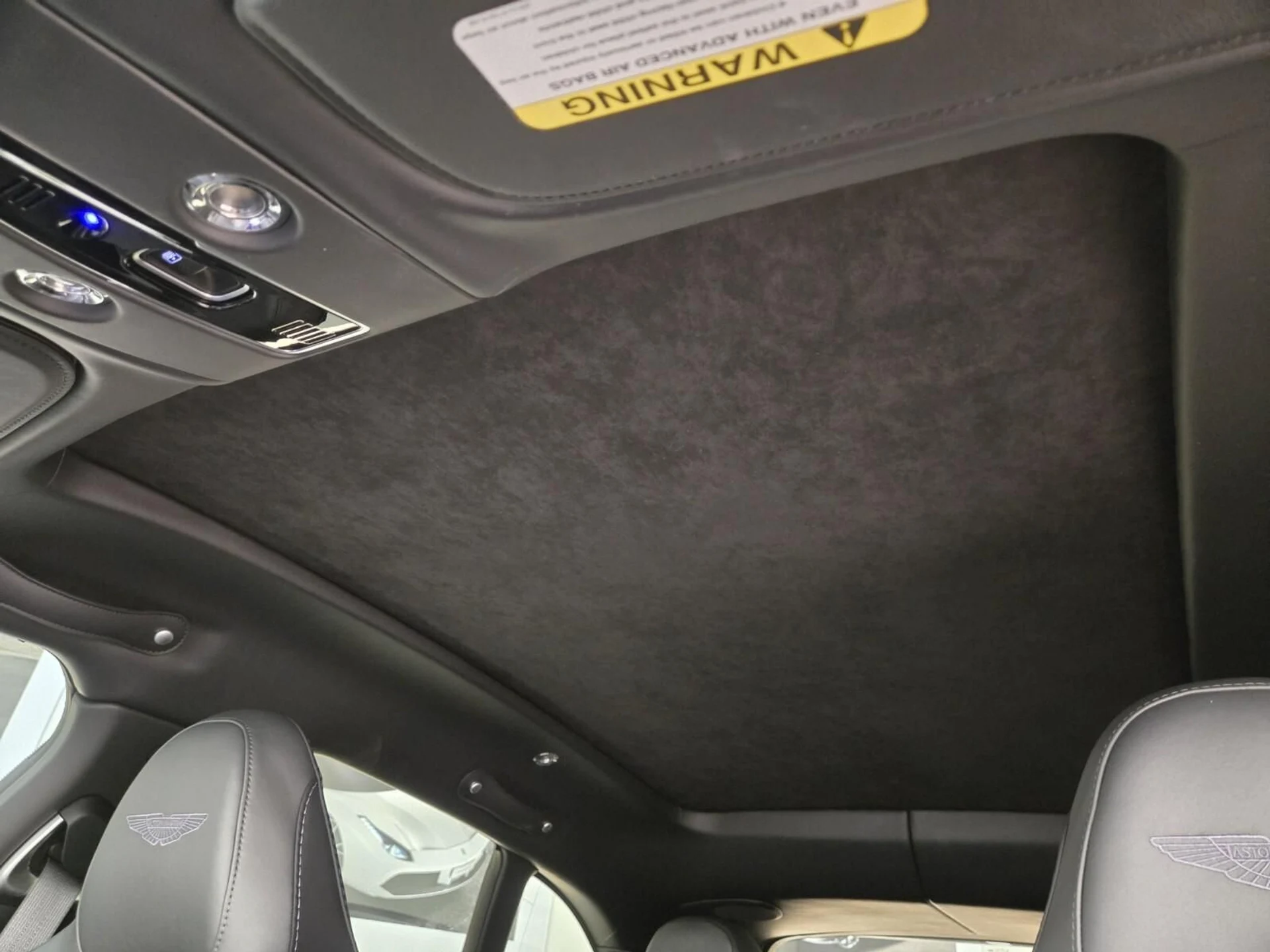 mph017_178266972_Used_2023_Aston_Martin_DBX_707_1769582749_133a35a0d5