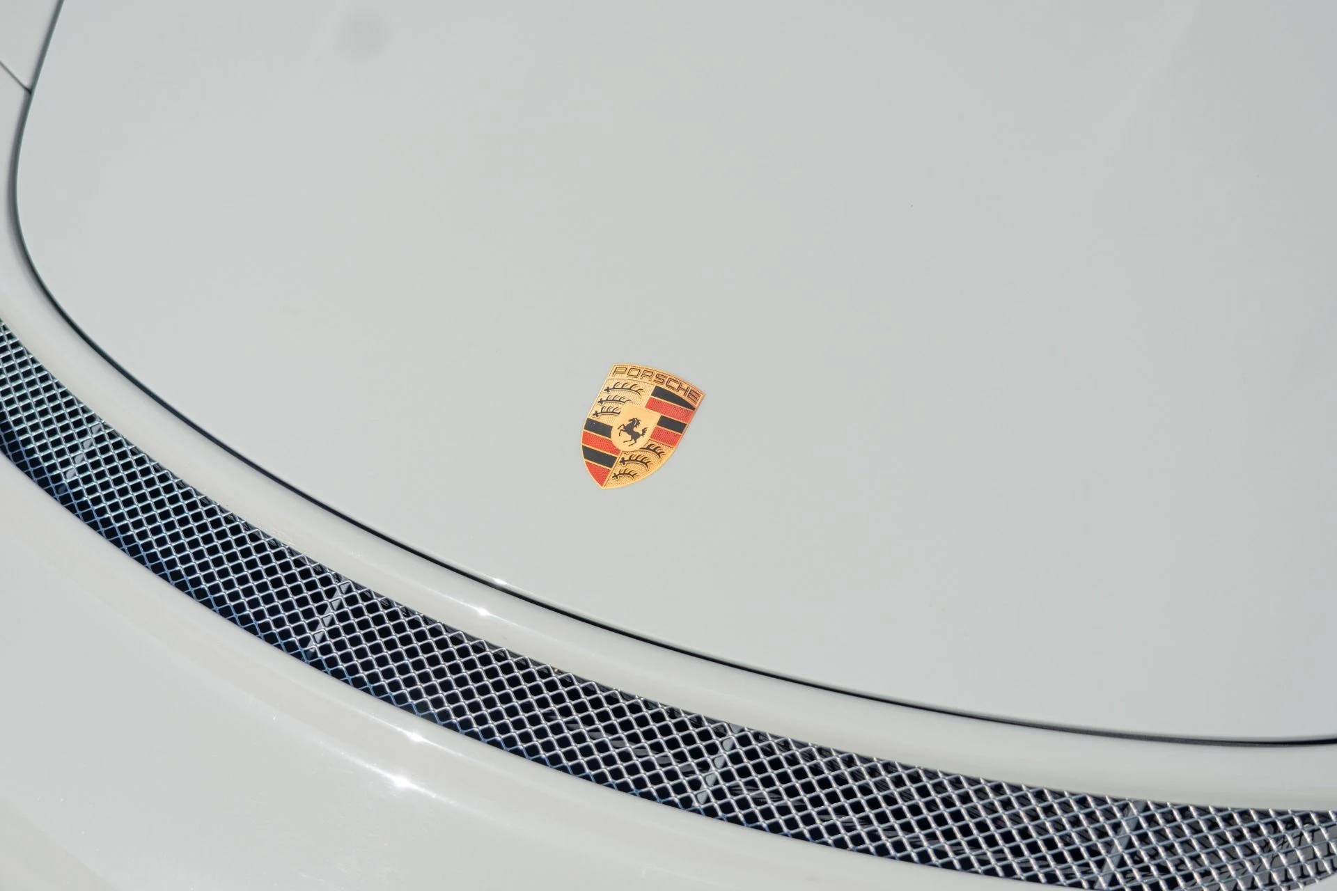 mph017_1783626603_Used_2019_Porsche_911_GT_3_RS_1759431879_15b81fa2fe