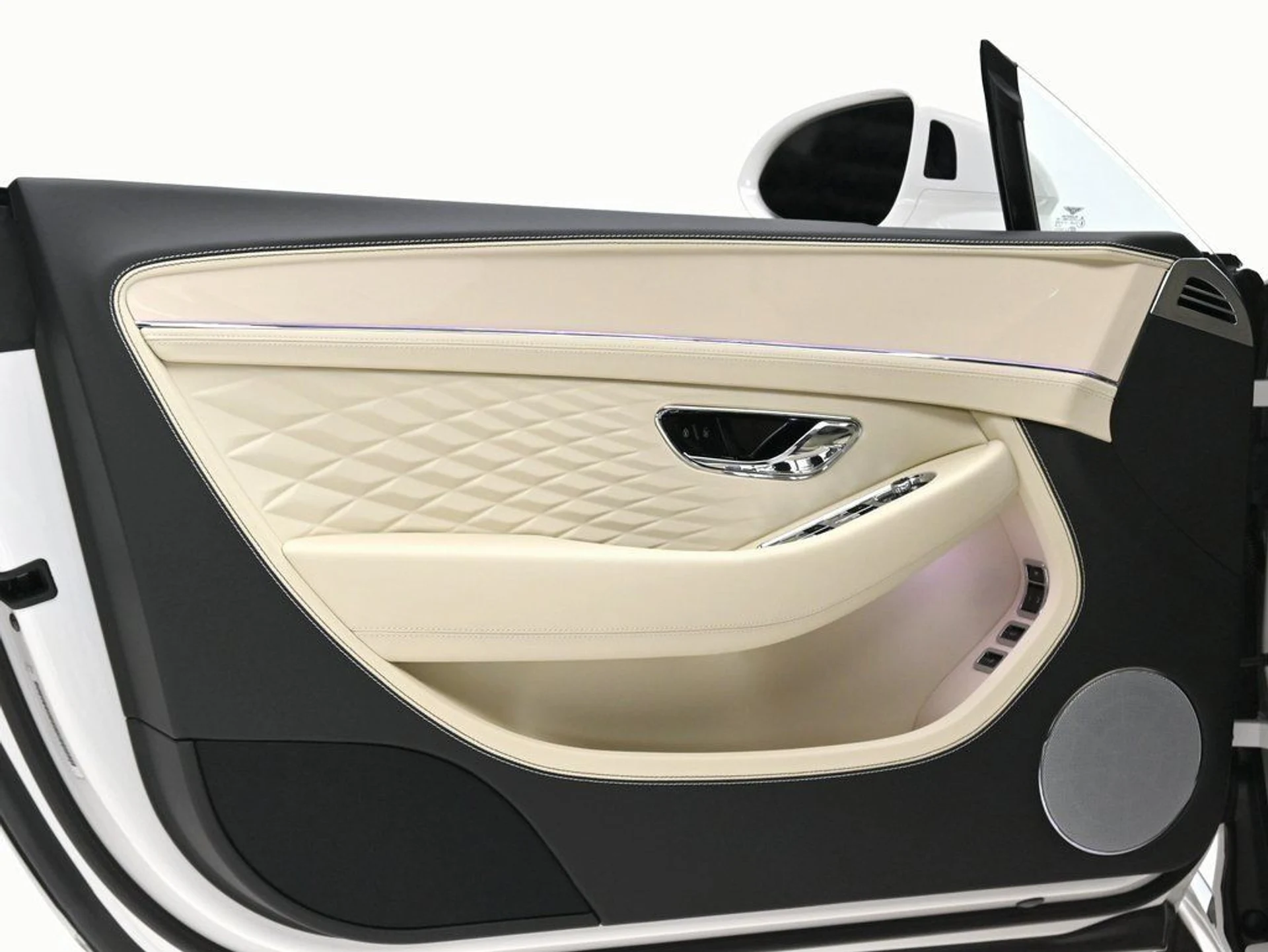 mph017_1793161800_65ea0c9a7c10424776c9a68ebd113e91_217f0272ef