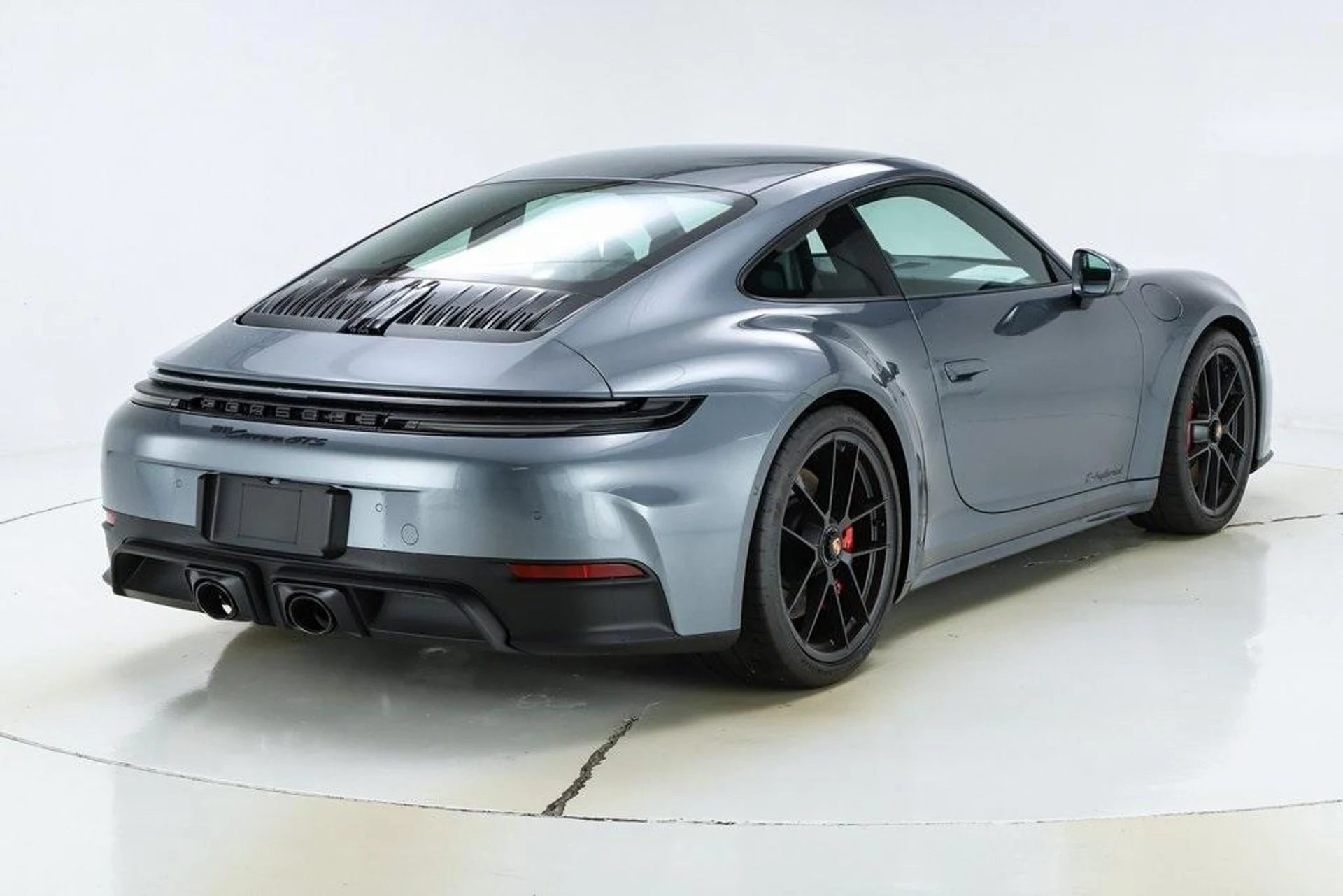 mph017_1802425994_0p_Y_Cg_Z_16_NFD_Mw0t_I3_Q_cmvw_U_6a1d9901ea