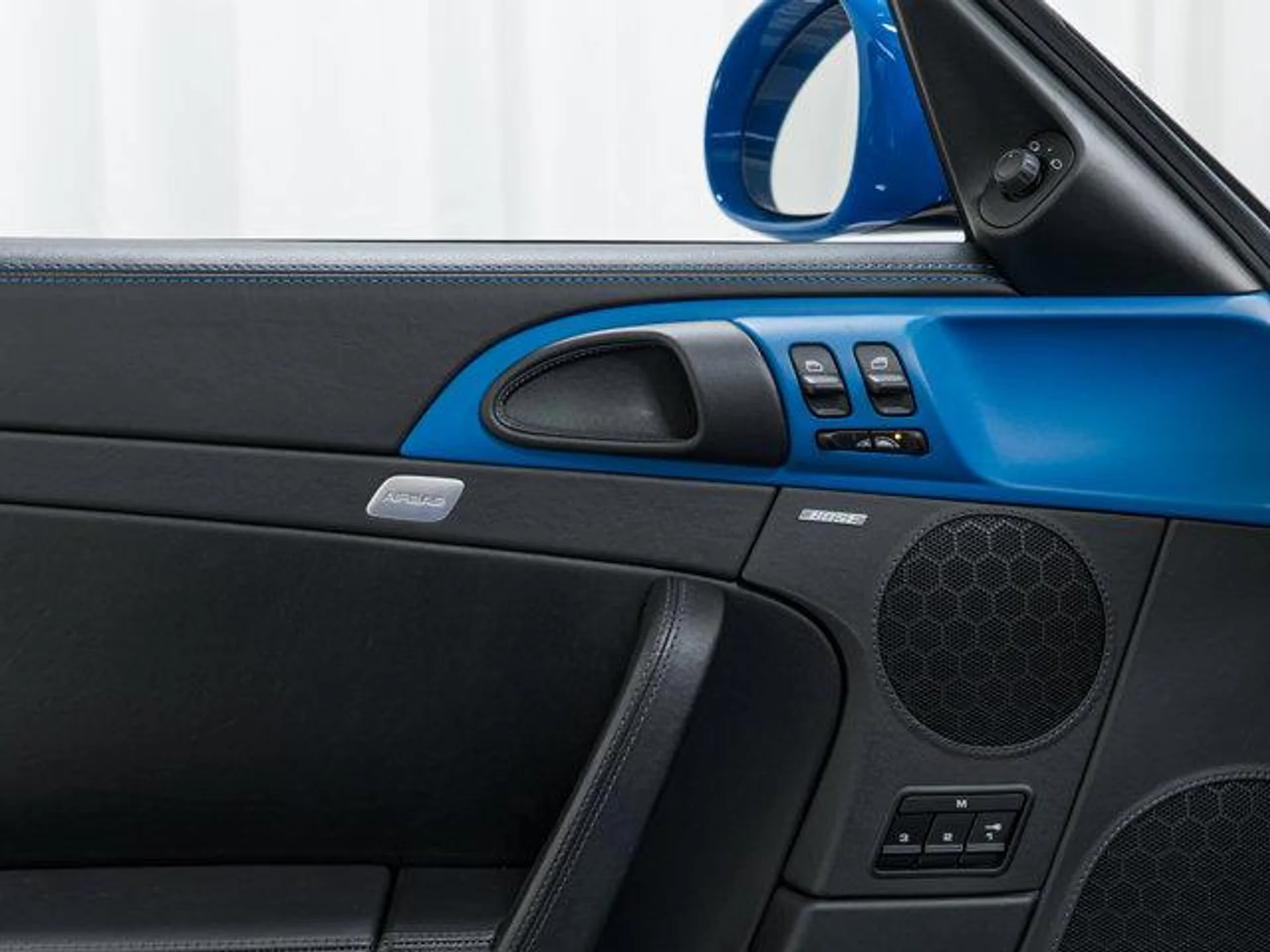 mph017_1802710677_Zc_A_Np657_Mz_M_Q_Xy_Jn_RZ_9gr4_Eo_EM_5cfbbecd26