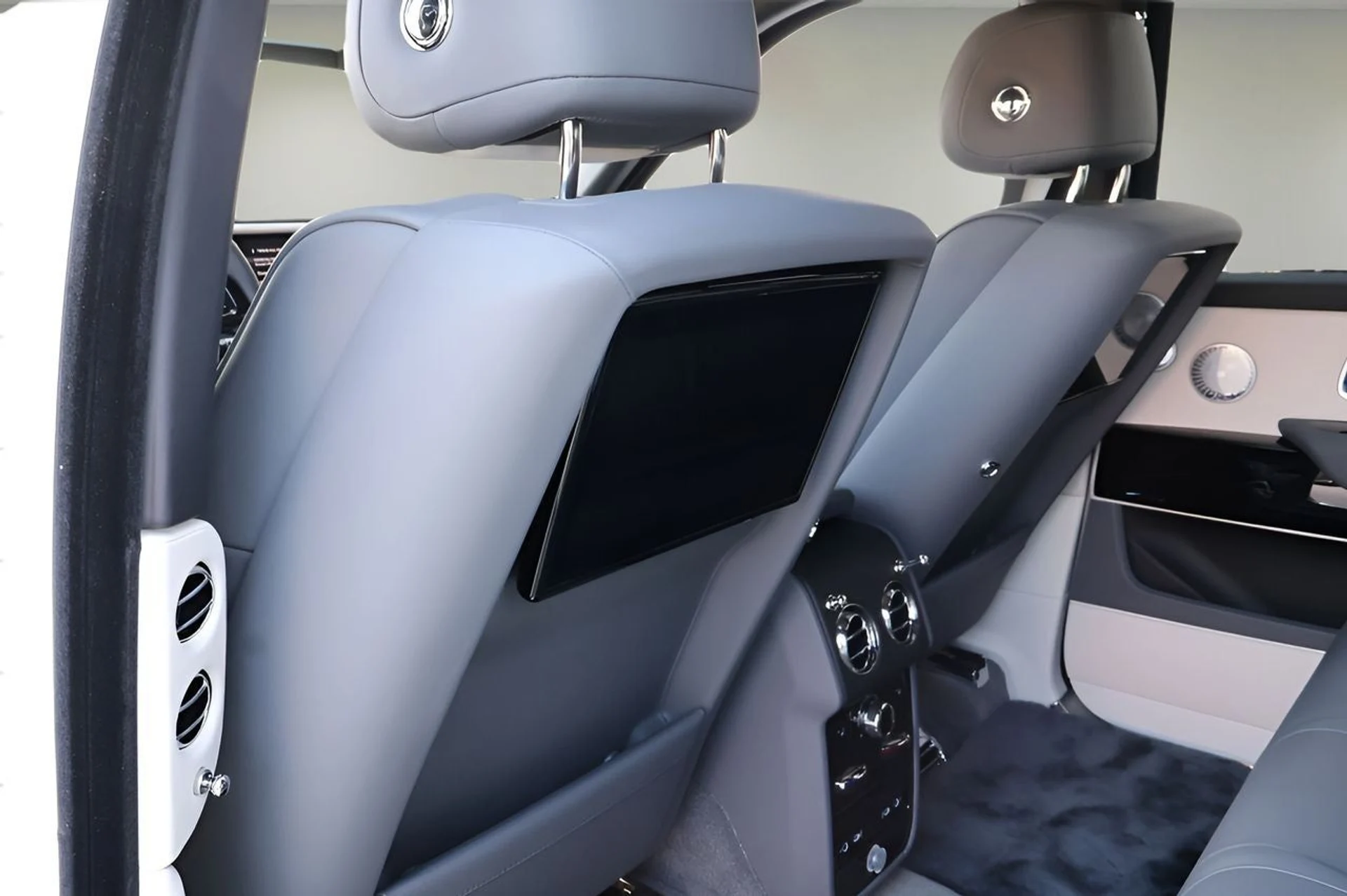 mph017_1809105082_18_2fa843ede3