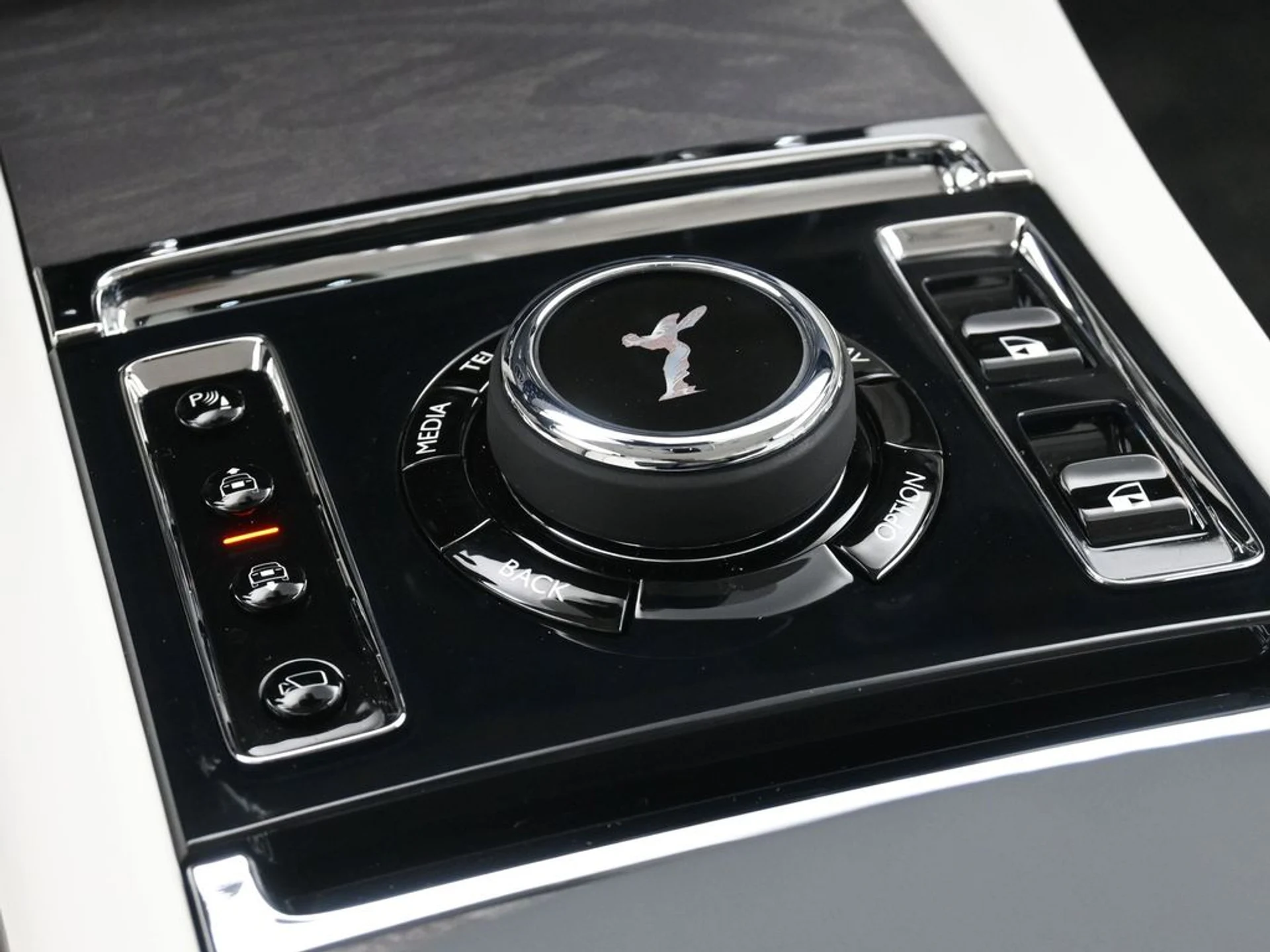 mph017_1812983701_fd7a4848c6d7f5a1221047f87efb2e4cx_2ba504897e