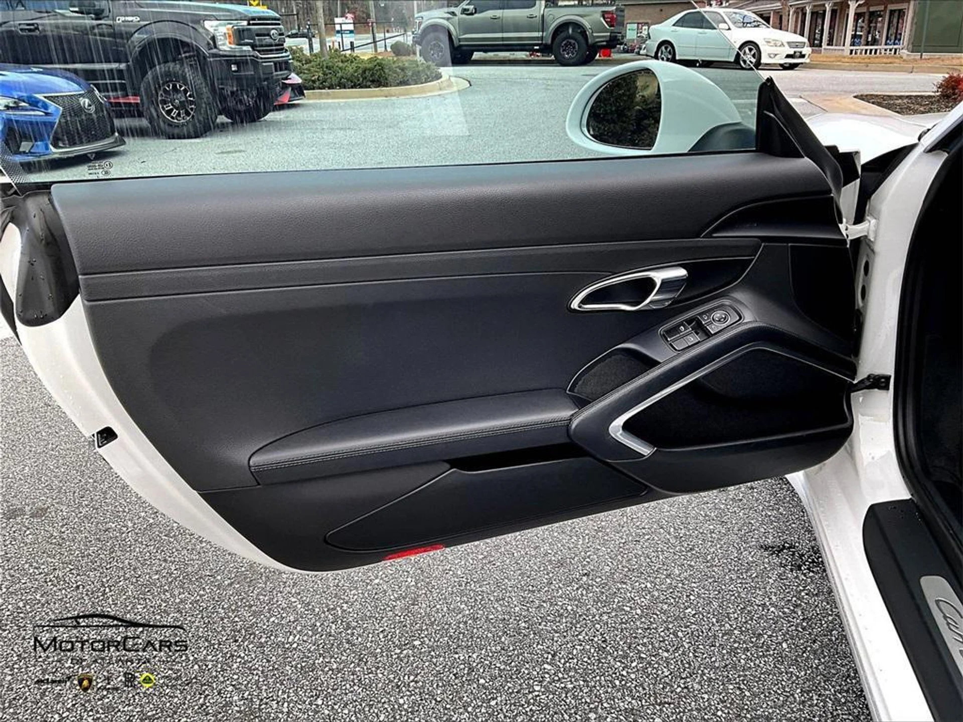 mph017_1818607054_Tz7h_P_Fvx_P_Hm_MUA_1kqm8hy_Op8vhg_83363b4bc4