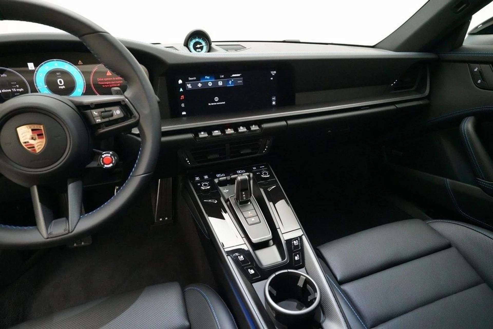 mph017_182092392_d1283d66f0934f5e74488d9869d8a7b3x_3c32243dc2