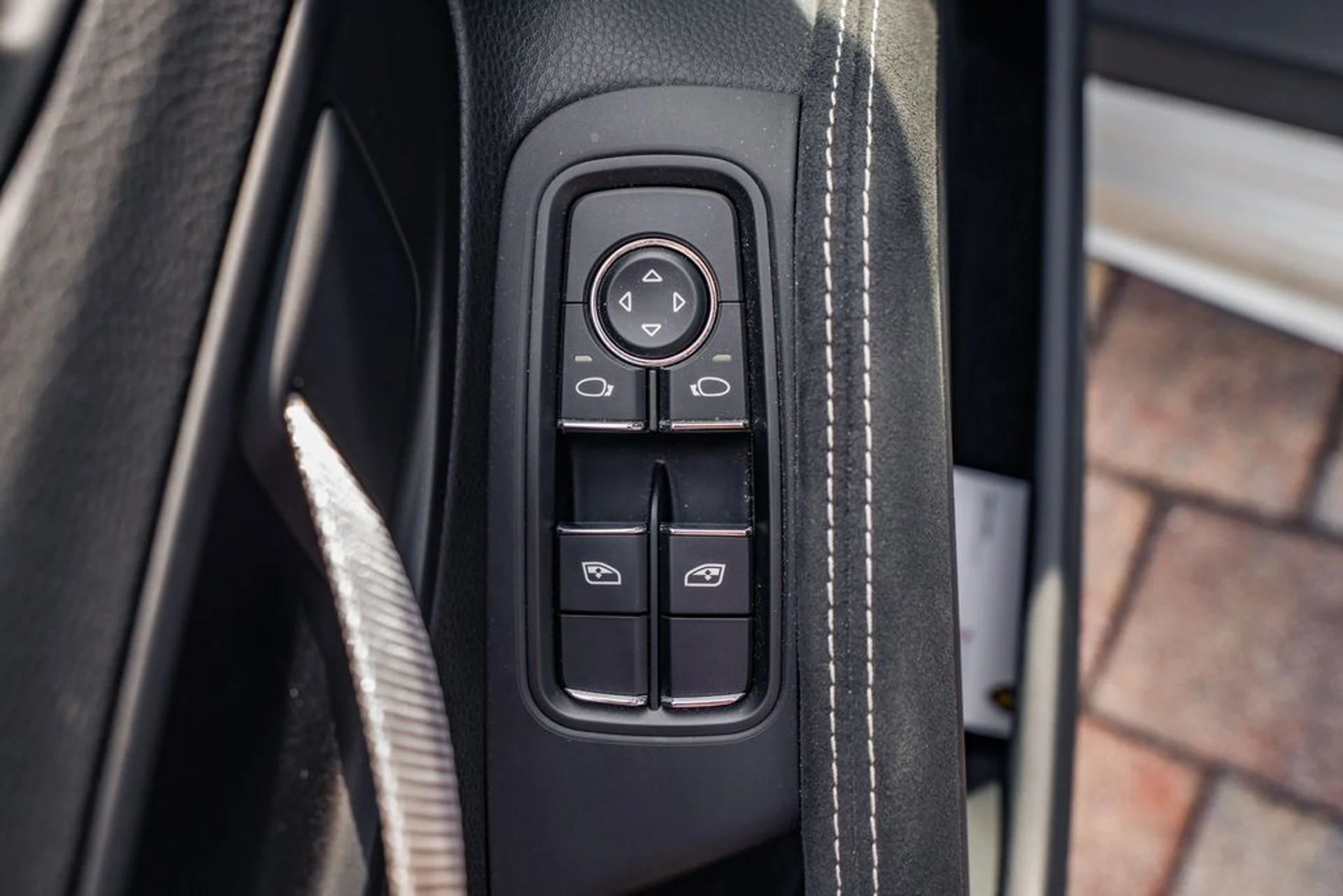 mph017_1823436767_efb3e605ac43583a9dbf9efa2c865285x_121698ac46