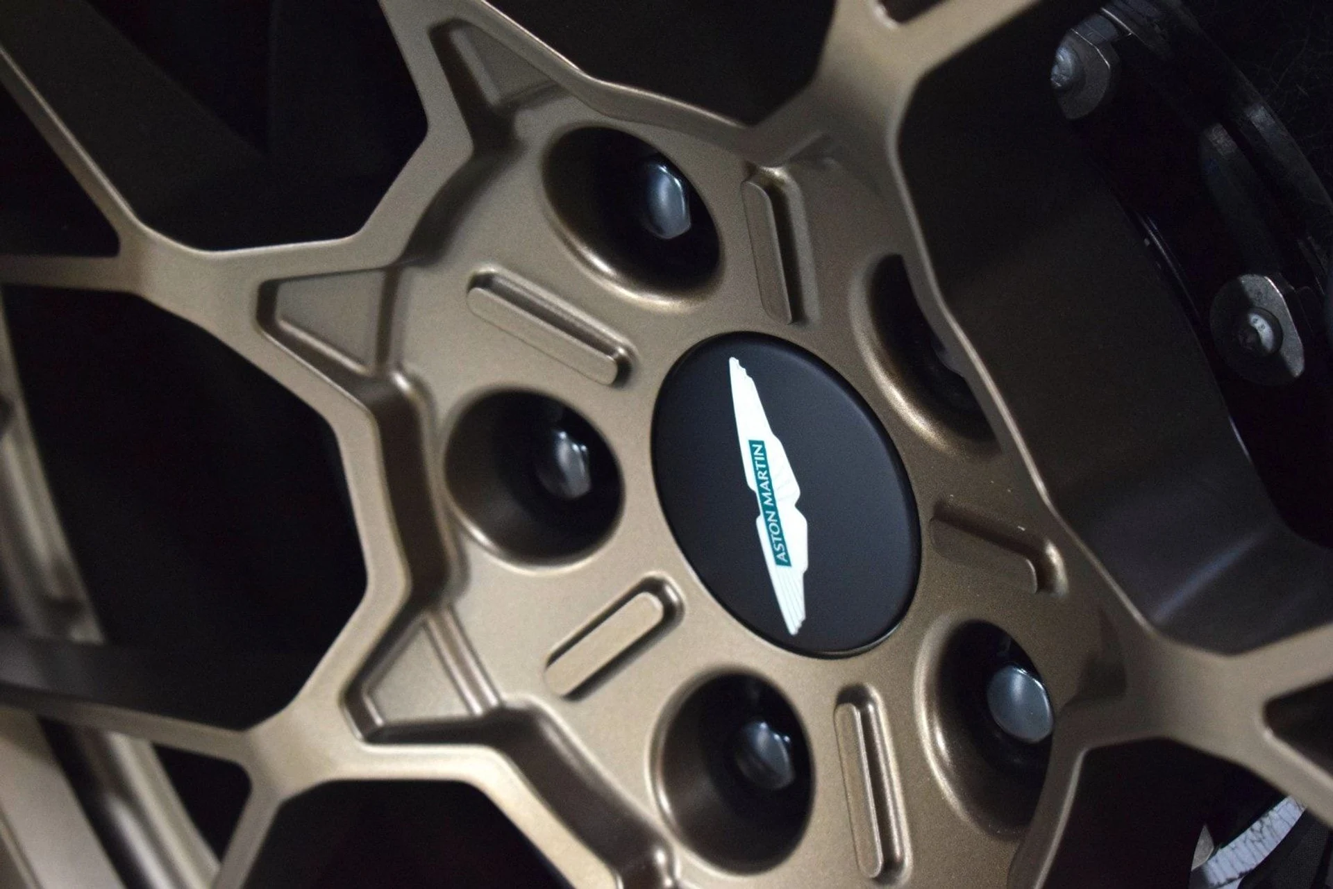 mph017_1833476517_1233e4344de76f82f8f7db097427cf7cx_6ef4bde956