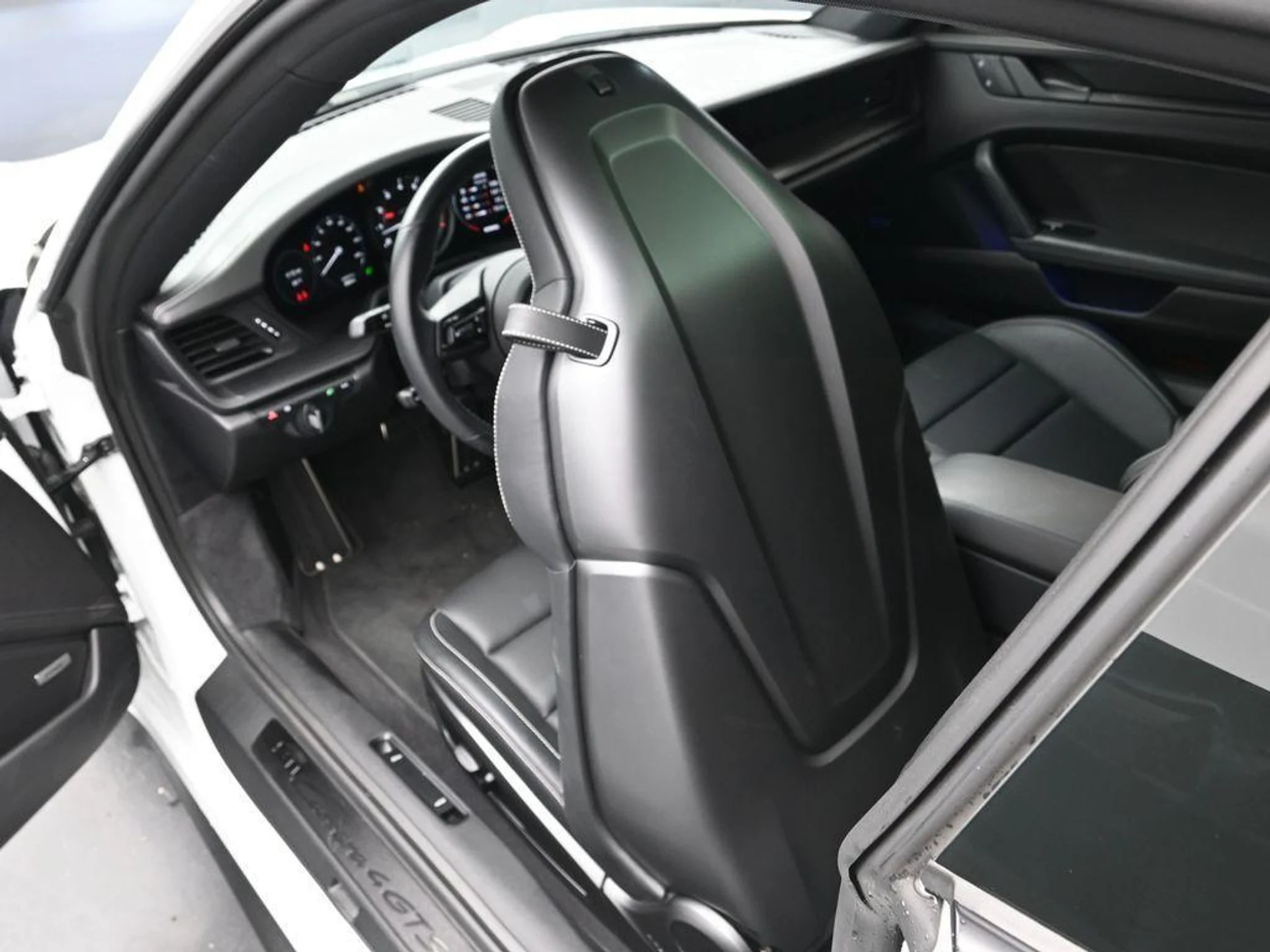 mph017_1834498945_Uob_Psam_S4_Gg_S370ej_K_Wrn_Q4_Q2qo_a6f81da7fb