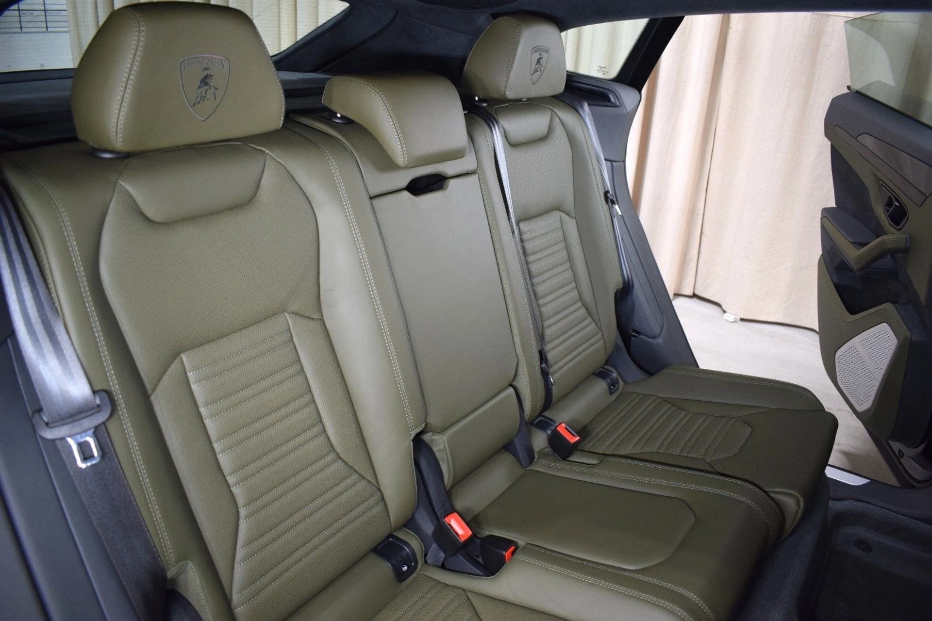 mph017_1835783829_d746a41ce3e94c79a851362b56fd9149x_72daa5c94c