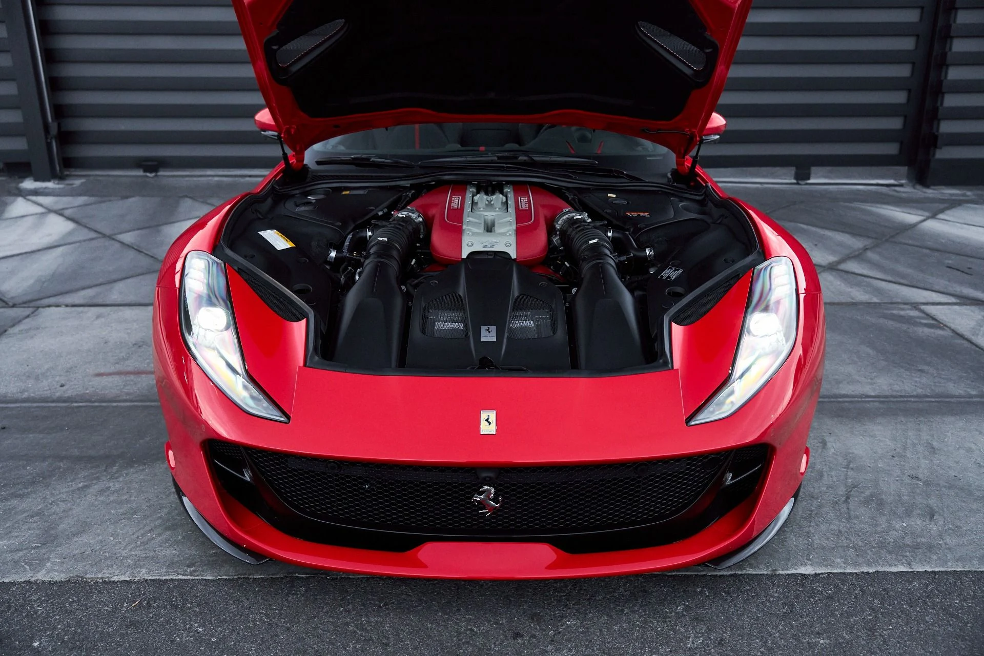 mph017_1840173126_Used_2021_Ferrari_812_GTS_Base_1760544609_39786a10a1