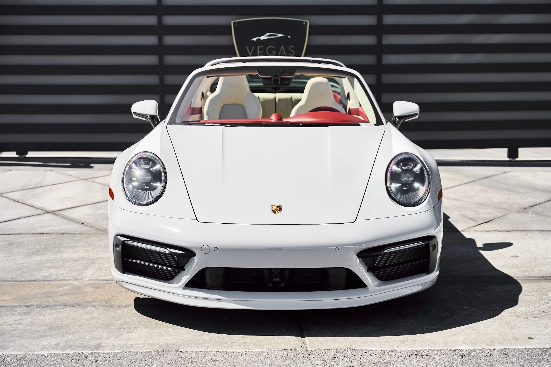 mph017_1841029572_Used_2021_Porsche_911_Targa_4_S_1774544023_17df31afd0