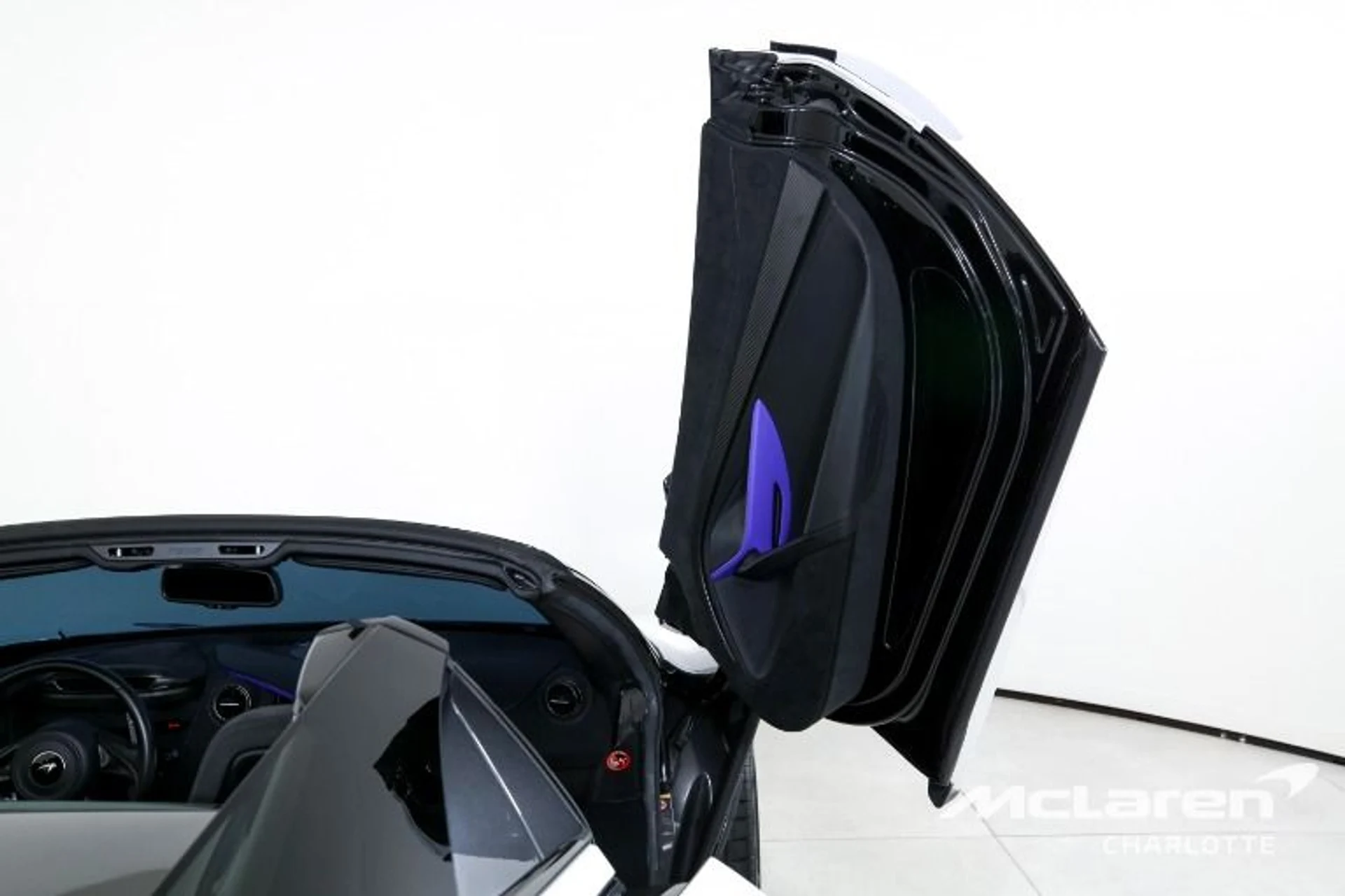 mph017_1843698825_Used_2022_MCLAREN_720_S_SPIDER_PERFORMANCE_51acb37c3b