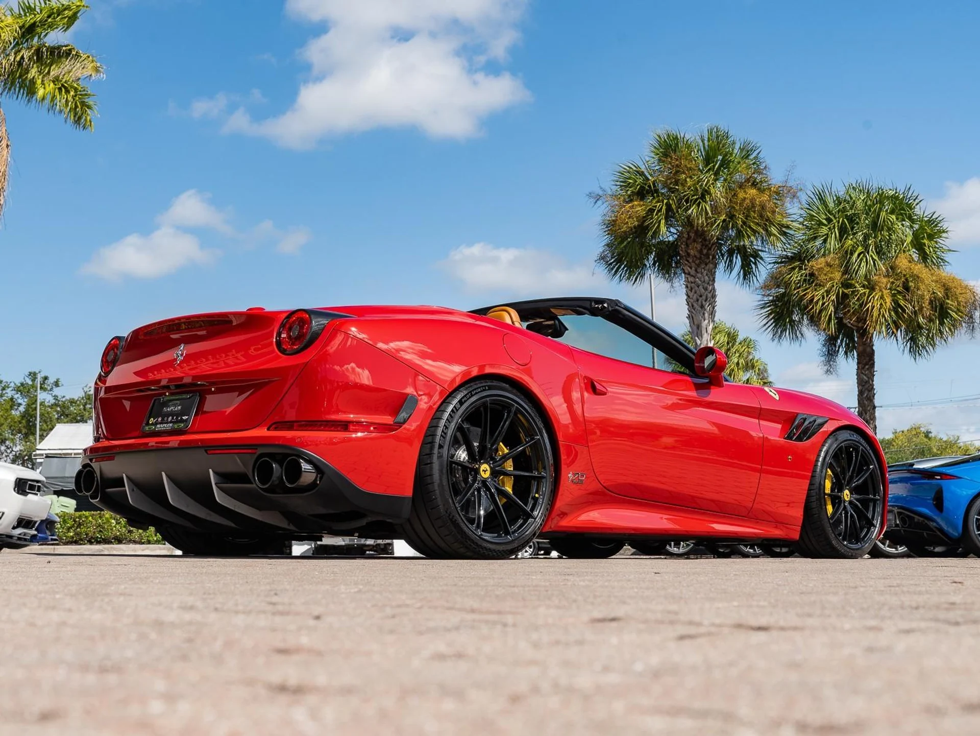 mph017_1845214025_Used_2015_Ferrari_California_T_1761253531_349aad1e1c